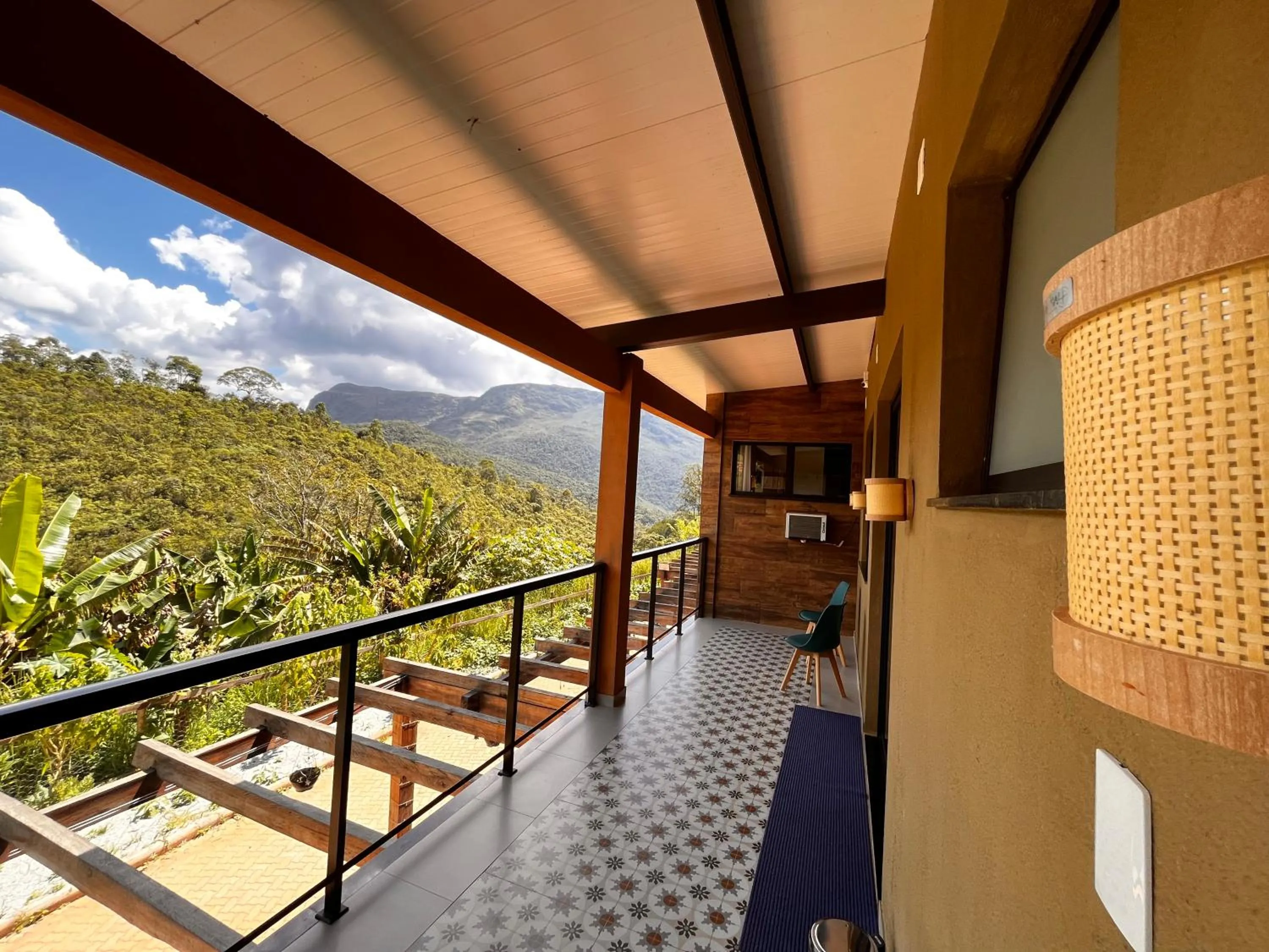 Mountain view in Pousada Boutique Raio de Luz