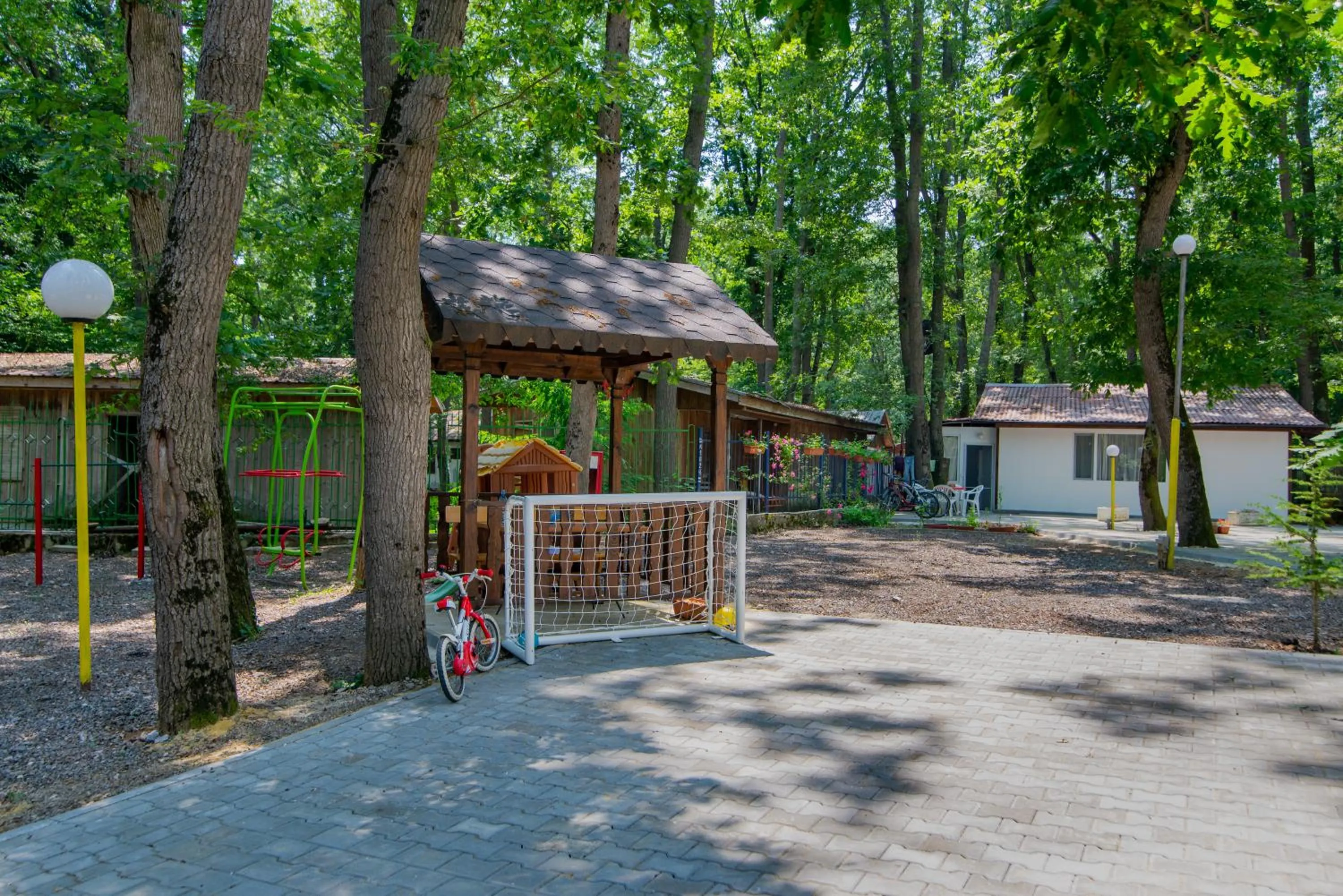 Children play ground in Elmona Villas