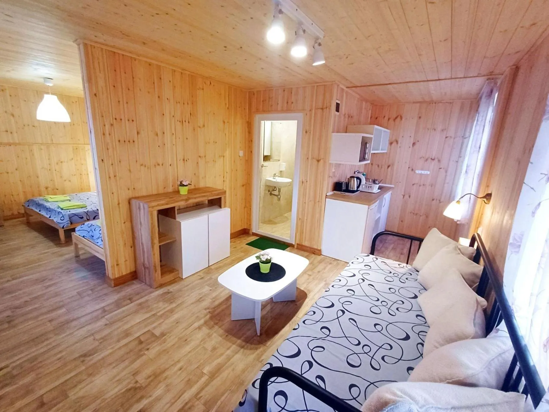 Bed in Elmona Villas