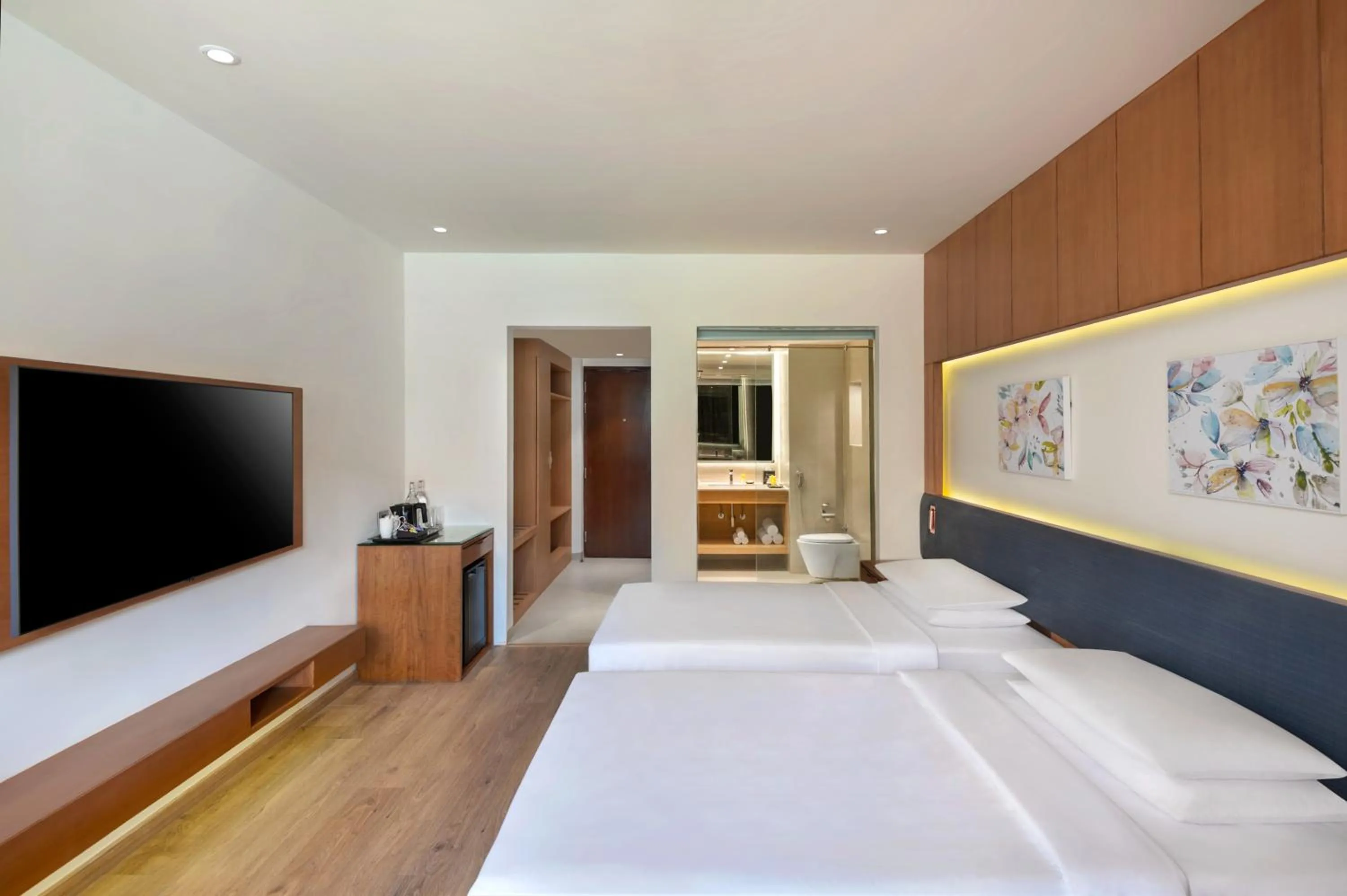 Photo of the whole room, Bed in Hyatt Place Goa Candolim