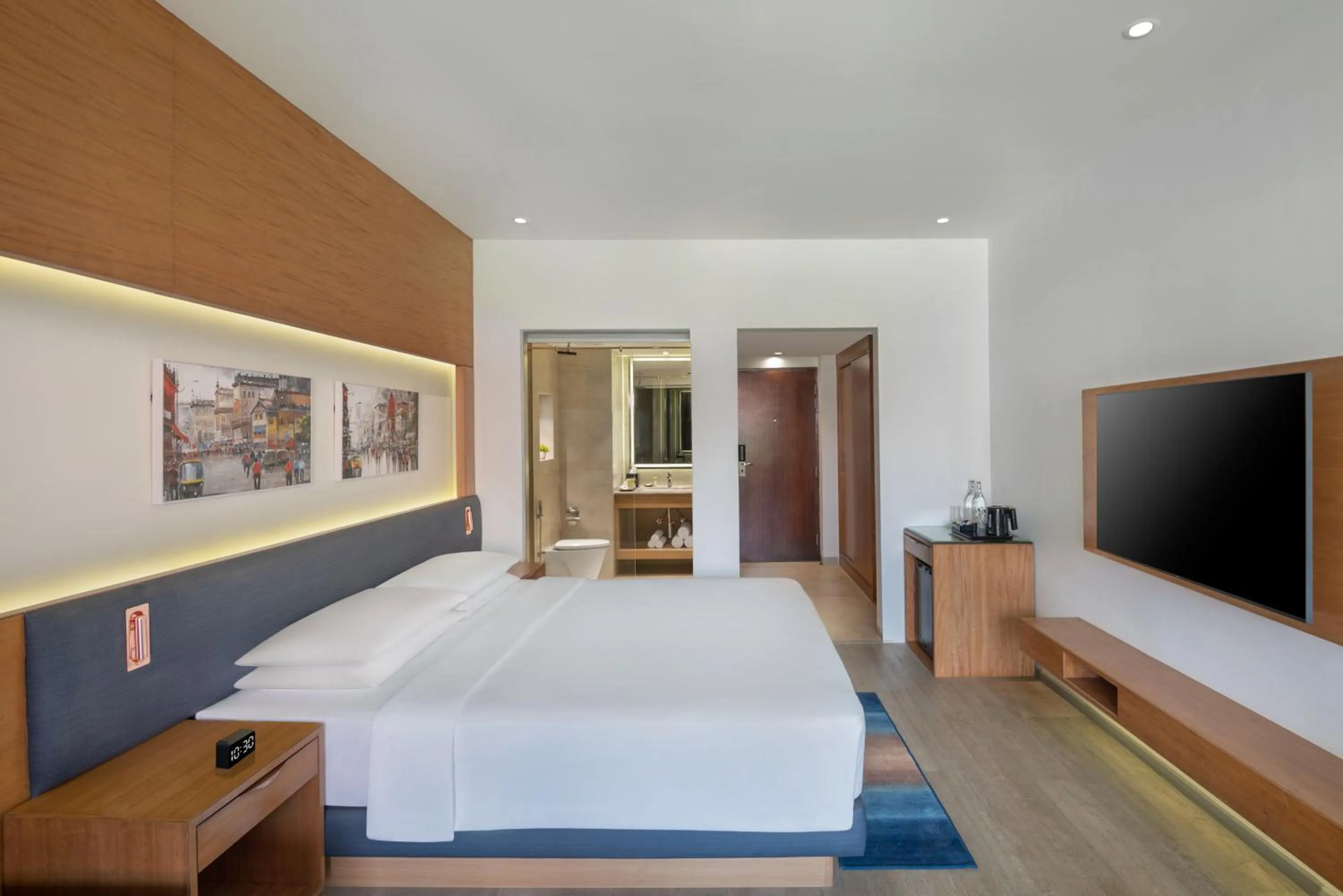 Photo of the whole room, Bed in Hyatt Place Goa Candolim