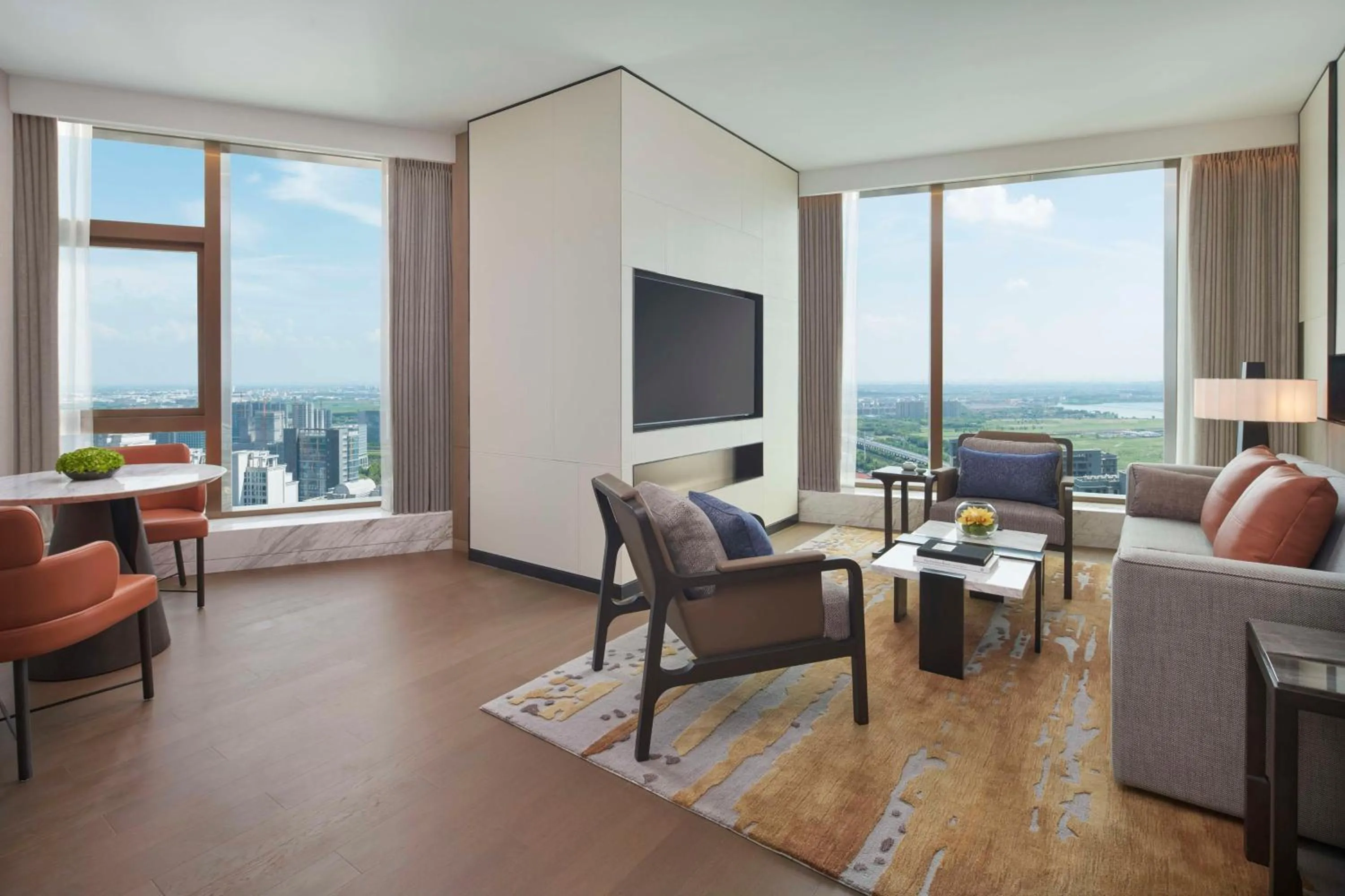 View (from property/room), Bed in Hyatt Regency Changshu Kuncheng Lake