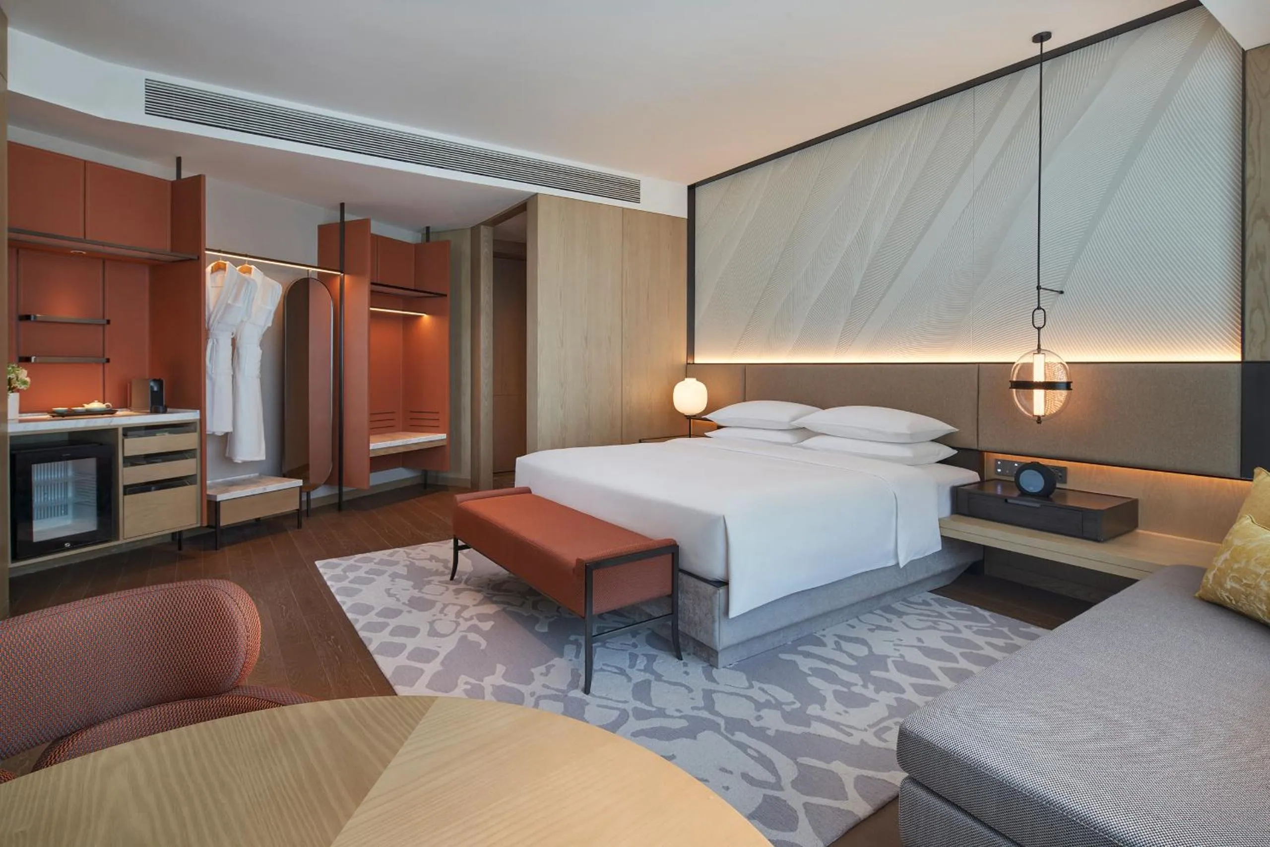 Photo of the whole room, Bed in Hyatt Regency Changshu Kuncheng Lake