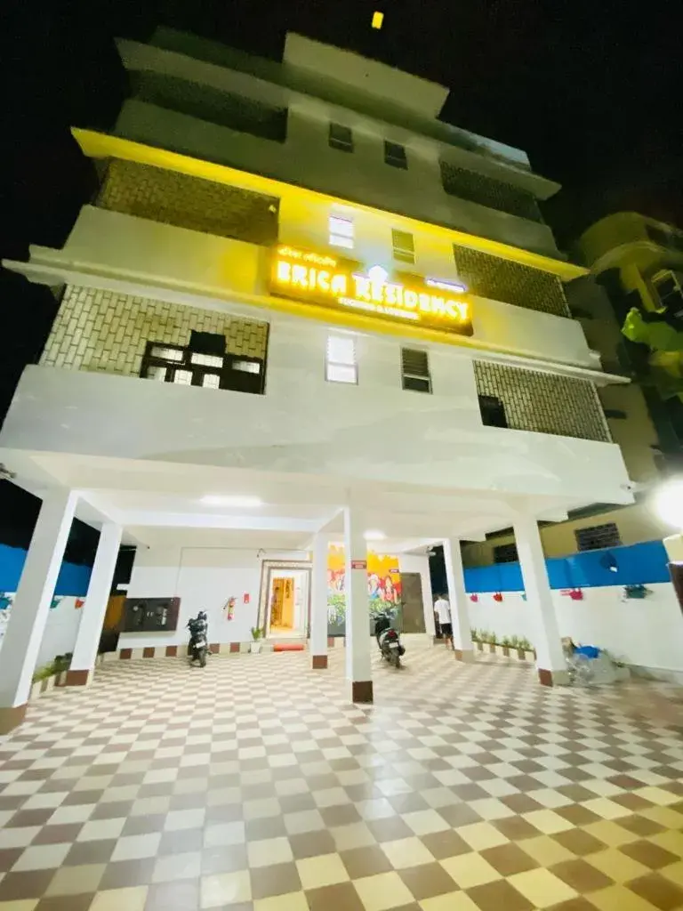 Property Building in ERICA RESIDENCY Property Building in ERICA RESIDENCY