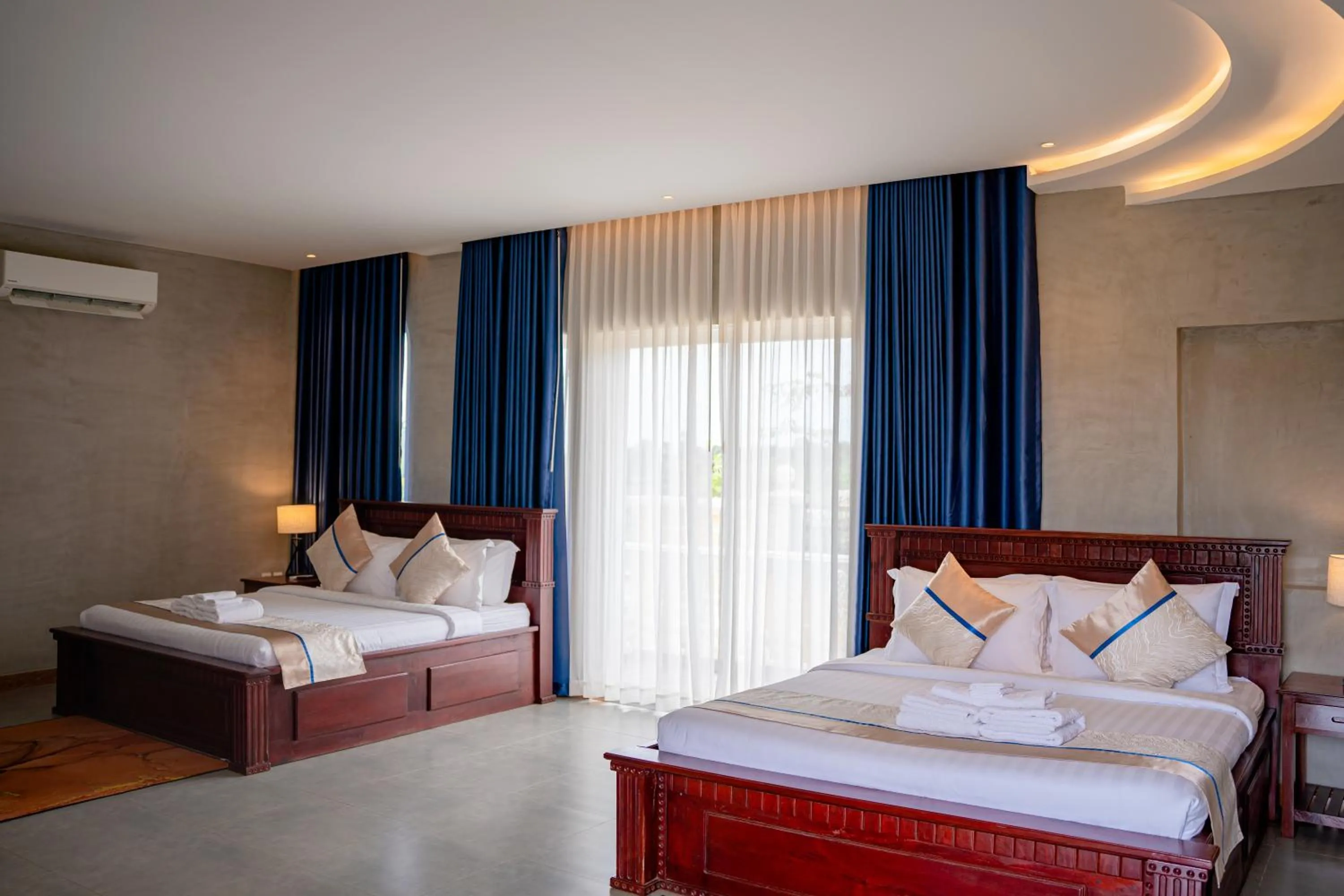 Bedroom, Bed in Sokchea Kampot Hotel