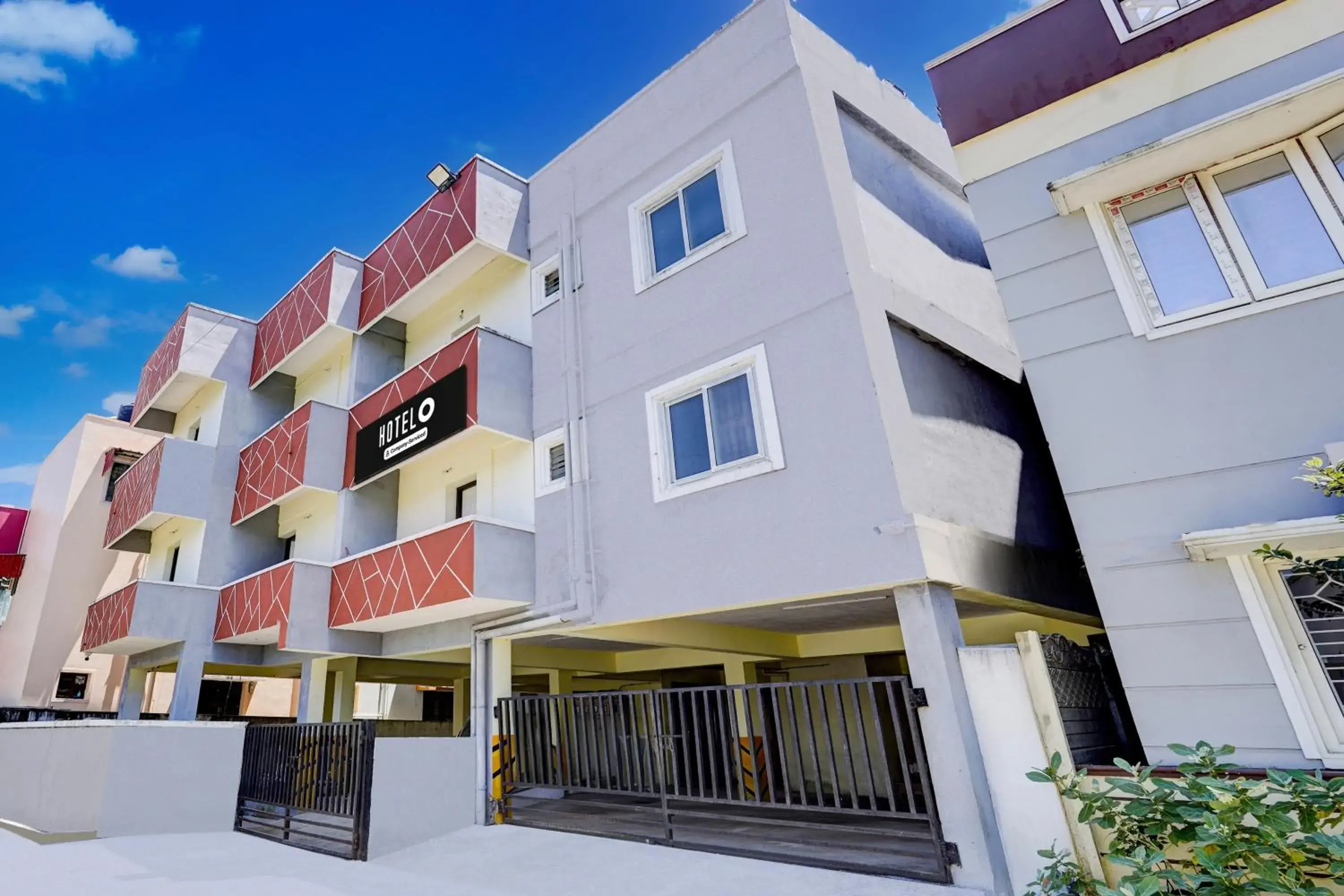 Facade/entrance in Super Collection O Sathyabama University Sithalapakkam Formerly Srinivasa Residency Facade/entrance in Super Collection O Sathyabama University Sithalapakkam Formerly Srinivasa Residency