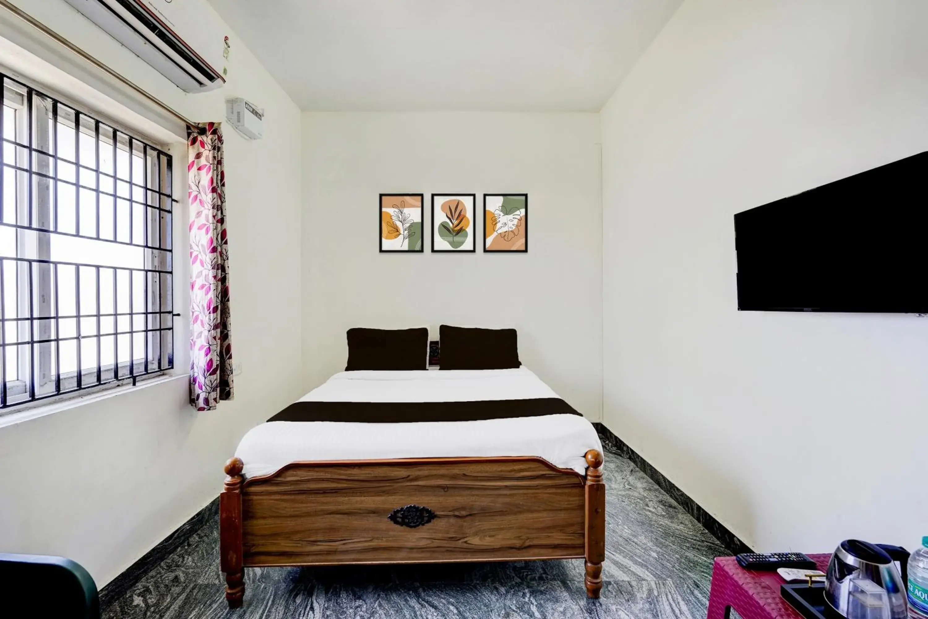 Bedroom, Bed in Super Collection O Sathyabama University Sithalapakkam Formerly Srinivasa Residency Bedroom, Bed in Super Collection O Sathyabama University Sithalapakkam Formerly Srinivasa Residency