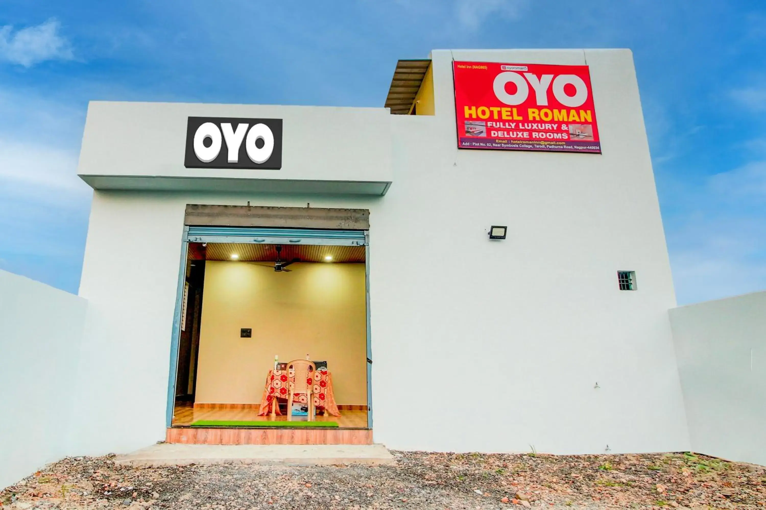 Facade/entrance in Hotel O Roman Inn Facade/entrance in Hotel O Roman Inn