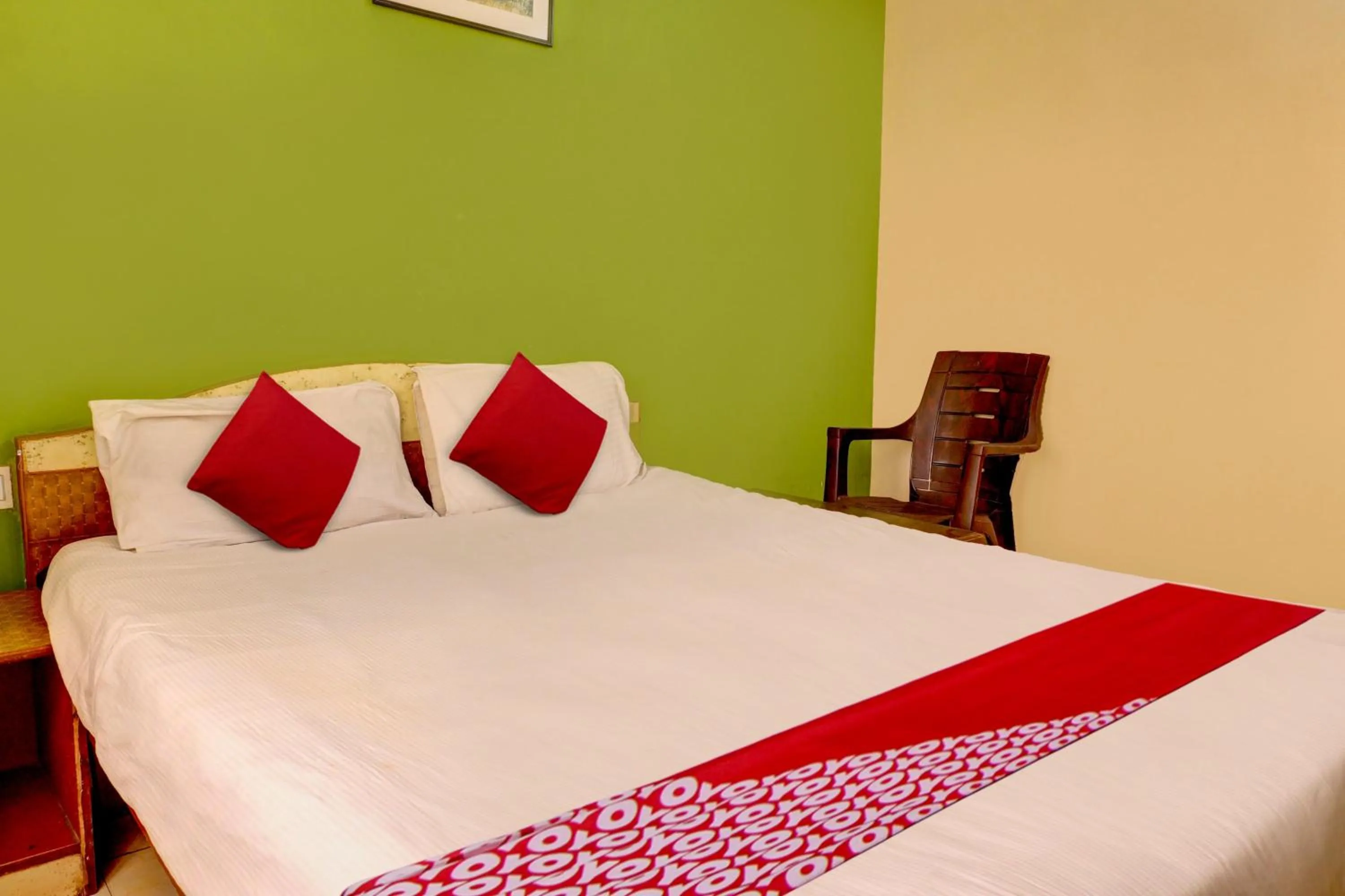 Bedroom, Bed in Hotel O Raj Comforts