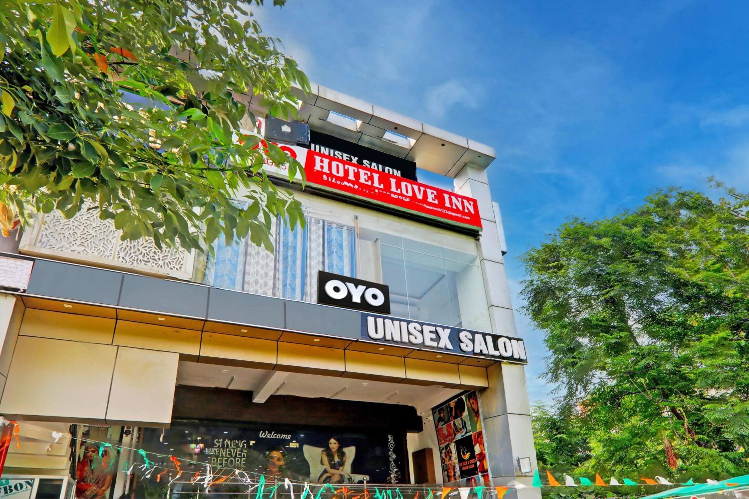 Facade/entrance in Super Hotel O Love Inn