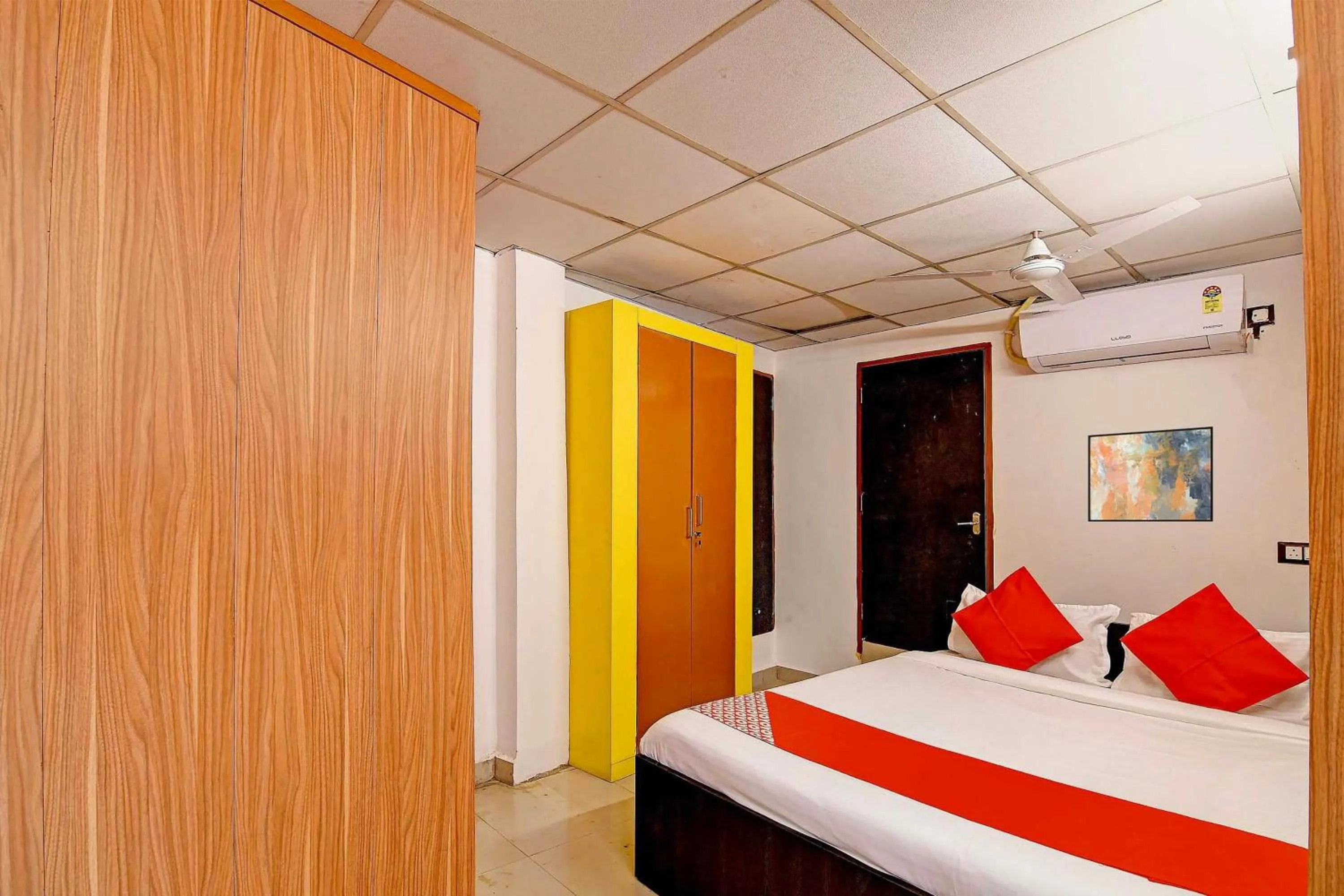 Bedroom, Bed in Super Hotel O Jalan Regency