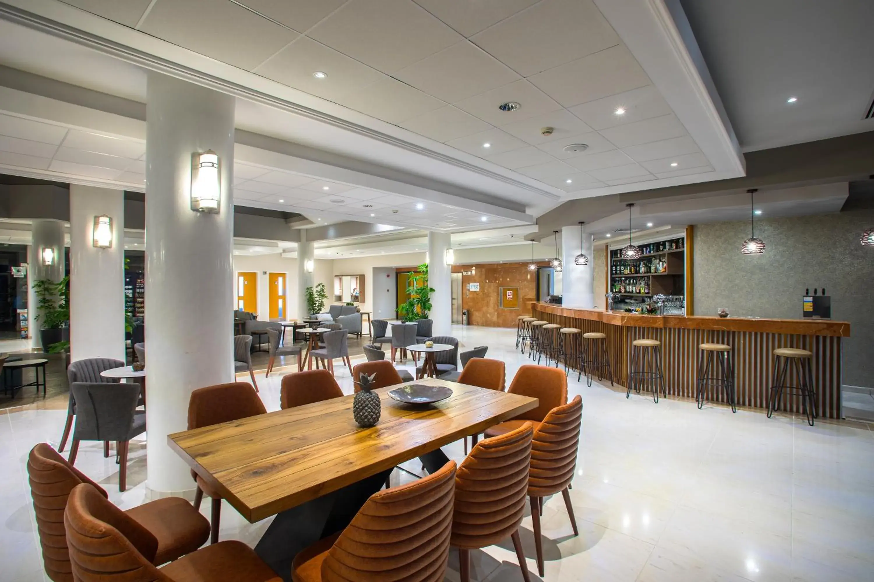 Lounge or bar in Leonardo Cypria Bay Lounge or bar in Leonardo Cypria Bay