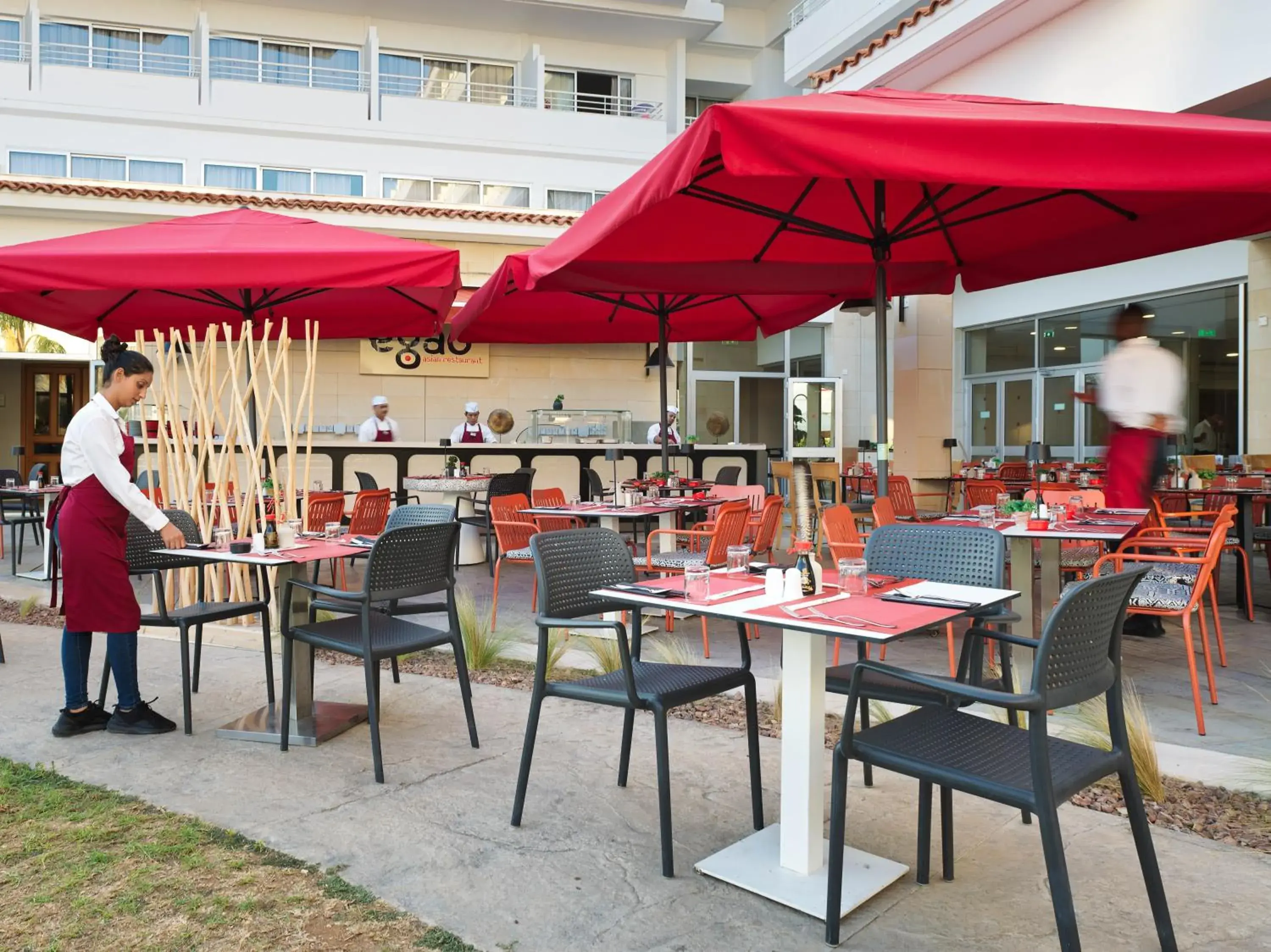 Restaurant/places to eat in Leonardo Cypria Bay Restaurant/places to eat in Leonardo Cypria Bay