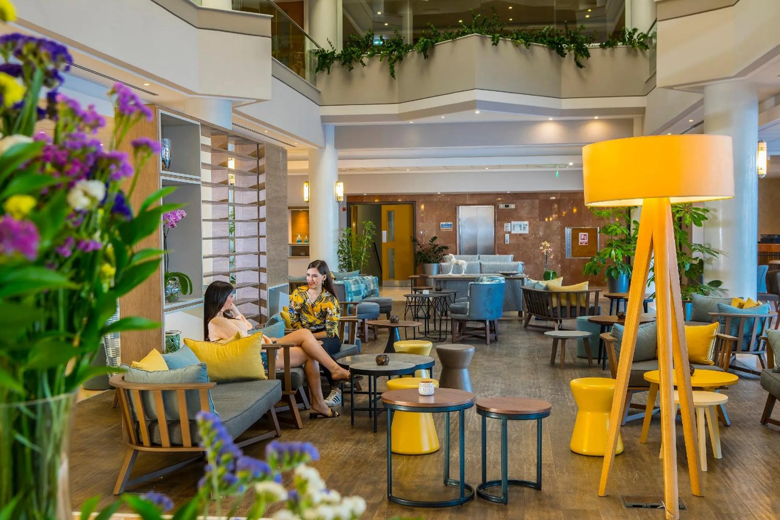 Lounge or bar in Leonardo Cypria Bay