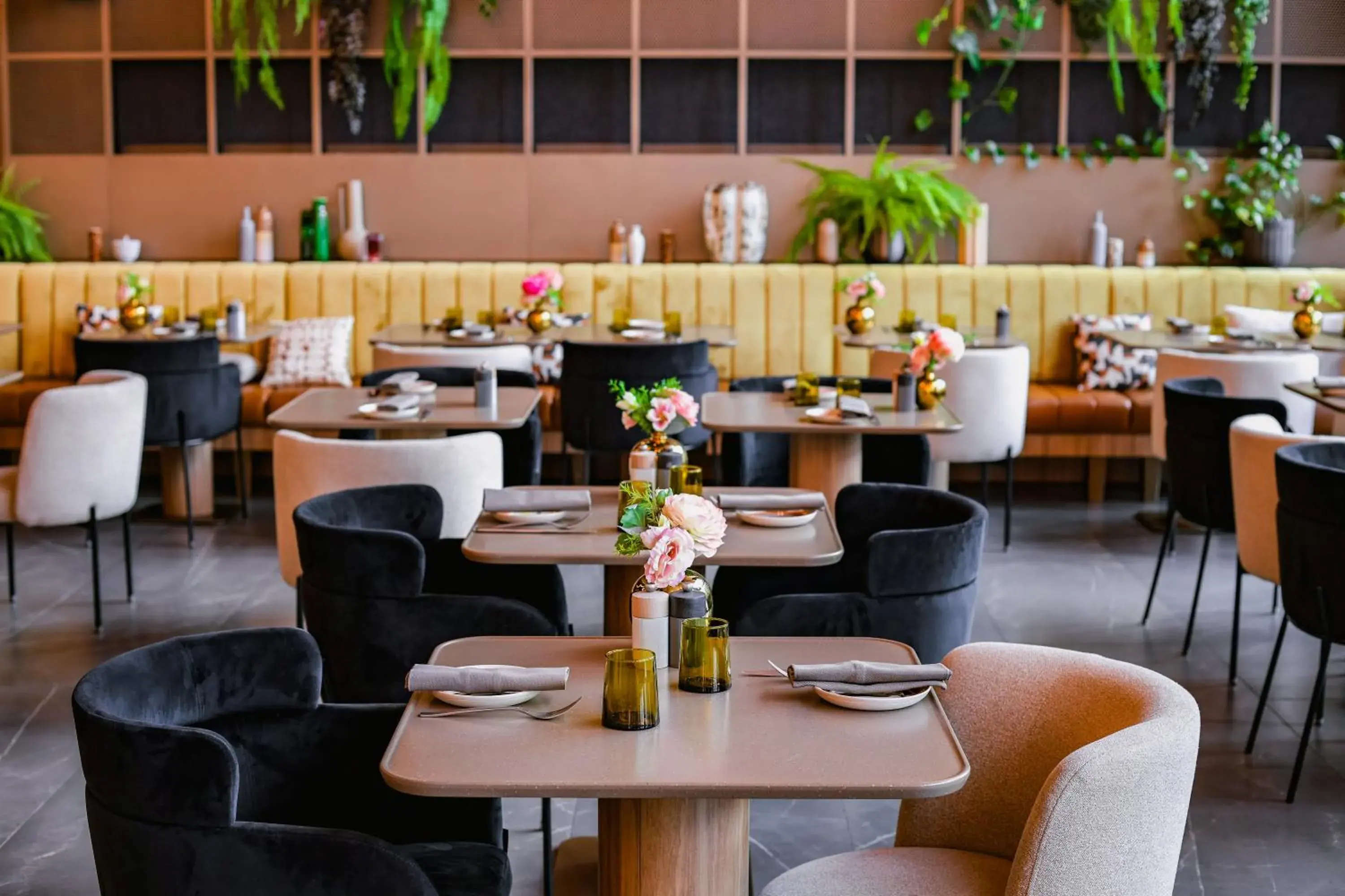 Restaurant/places to eat in Pullman Lyon Restaurant/places to eat in Pullman Lyon