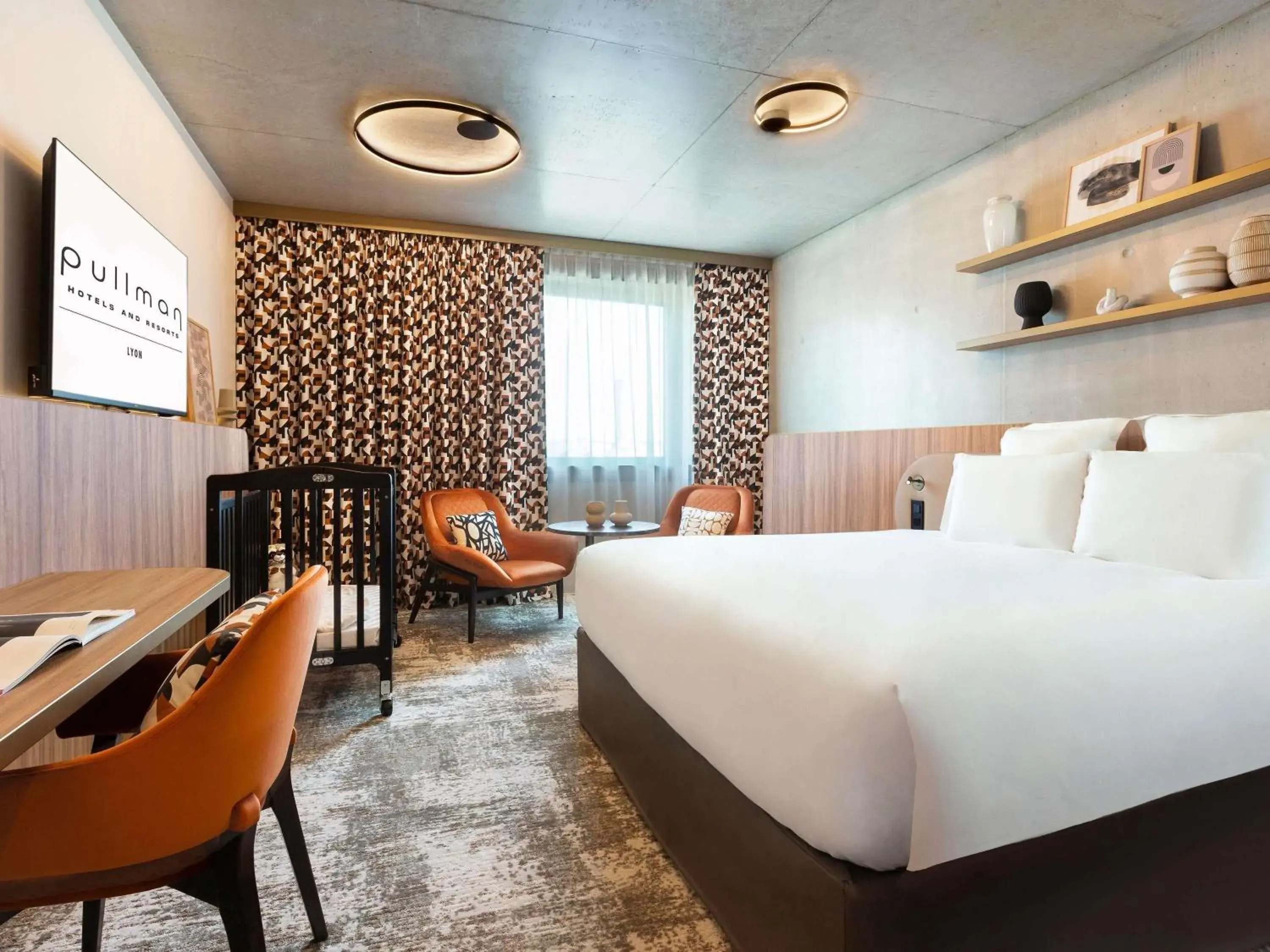 Bedroom, Bed in Pullman Lyon Bedroom, Bed in Pullman Lyon