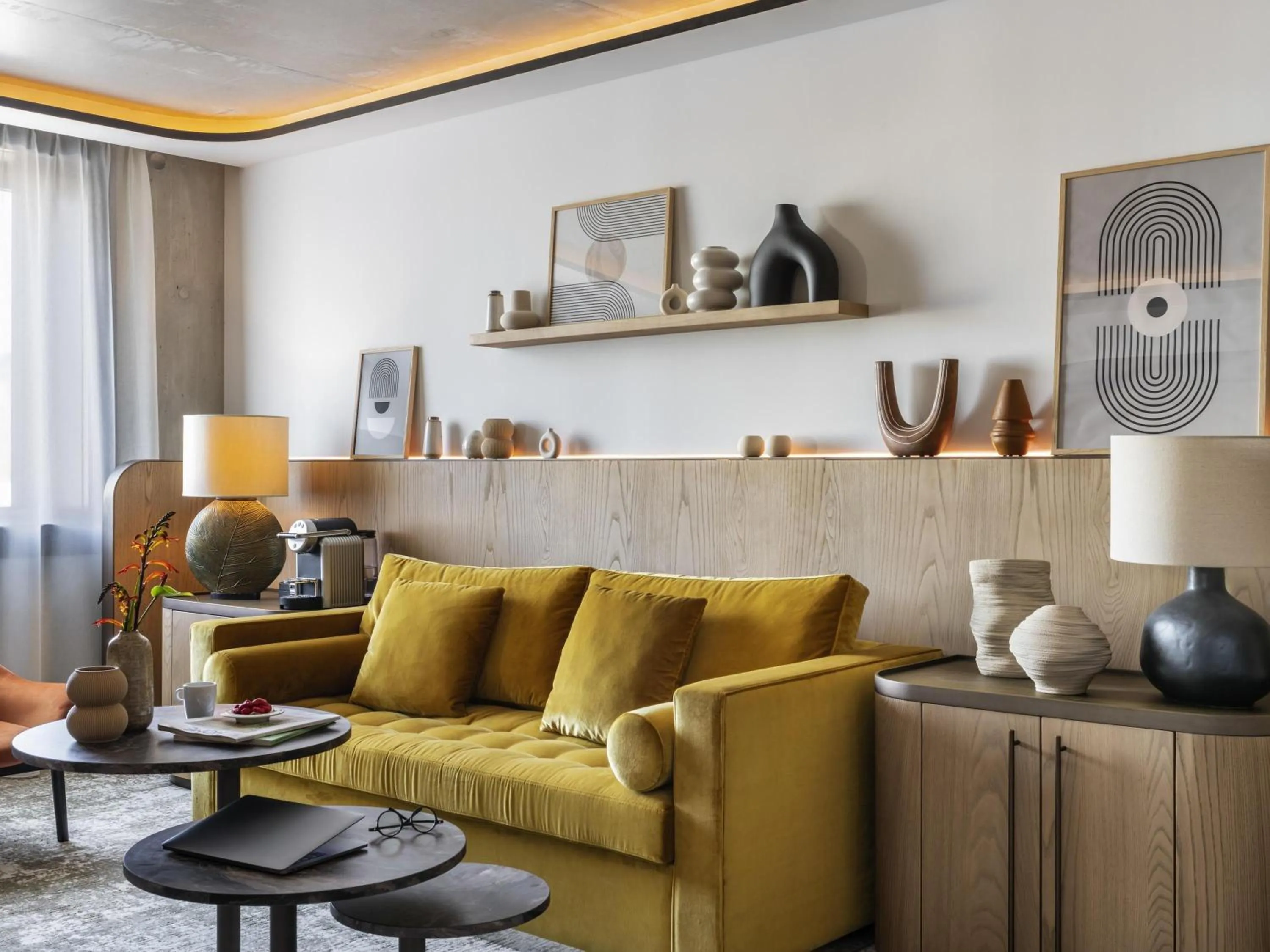 Photo of the whole room in Pullman Lyon