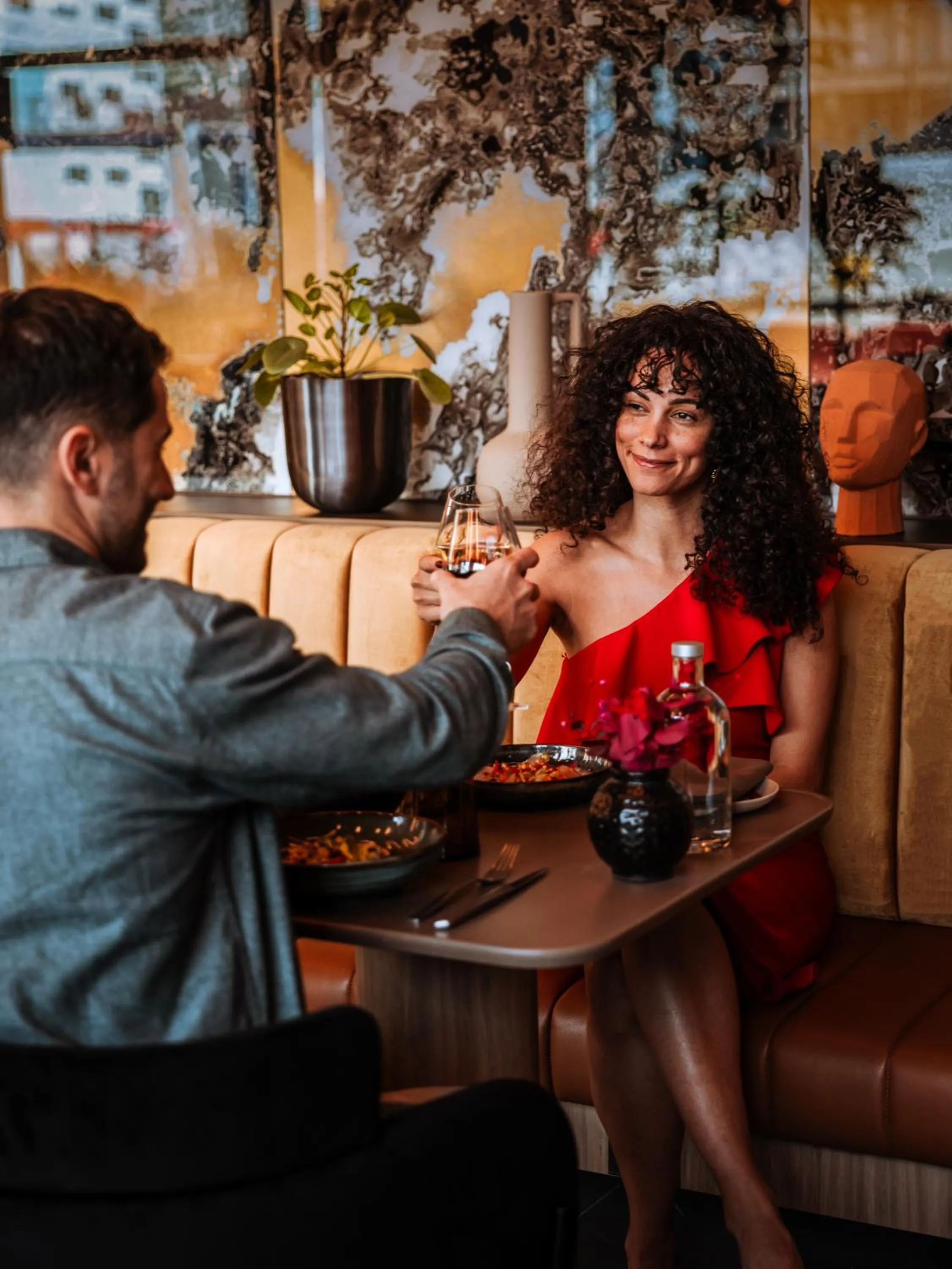 Restaurant/places to eat in Pullman Lyon