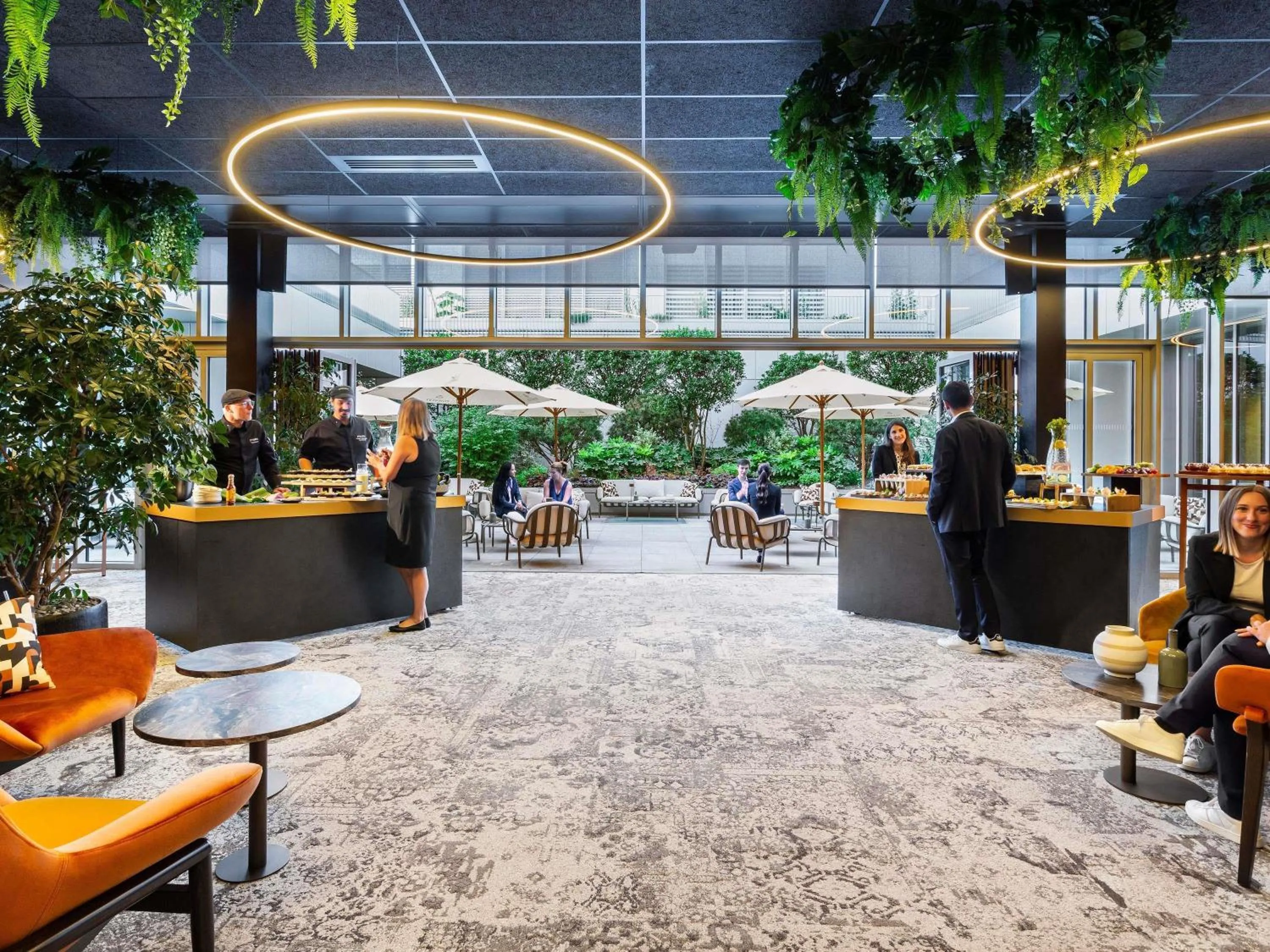 Other in Pullman Lyon