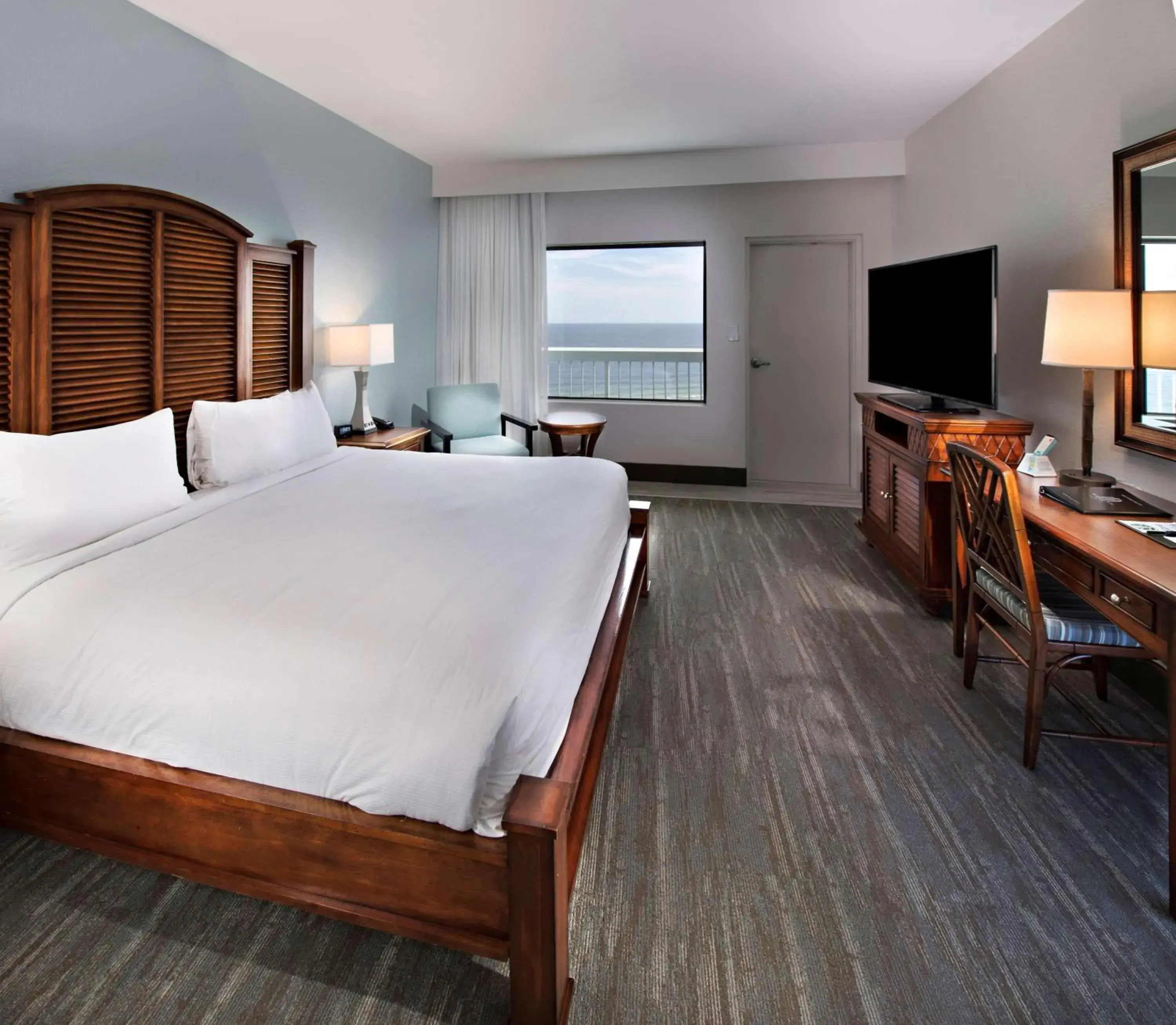 Bedroom, Bed in The Island House Hotel a Doubletree by Hilton Bedroom, Bed in The Island House Hotel a Doubletree by Hilton