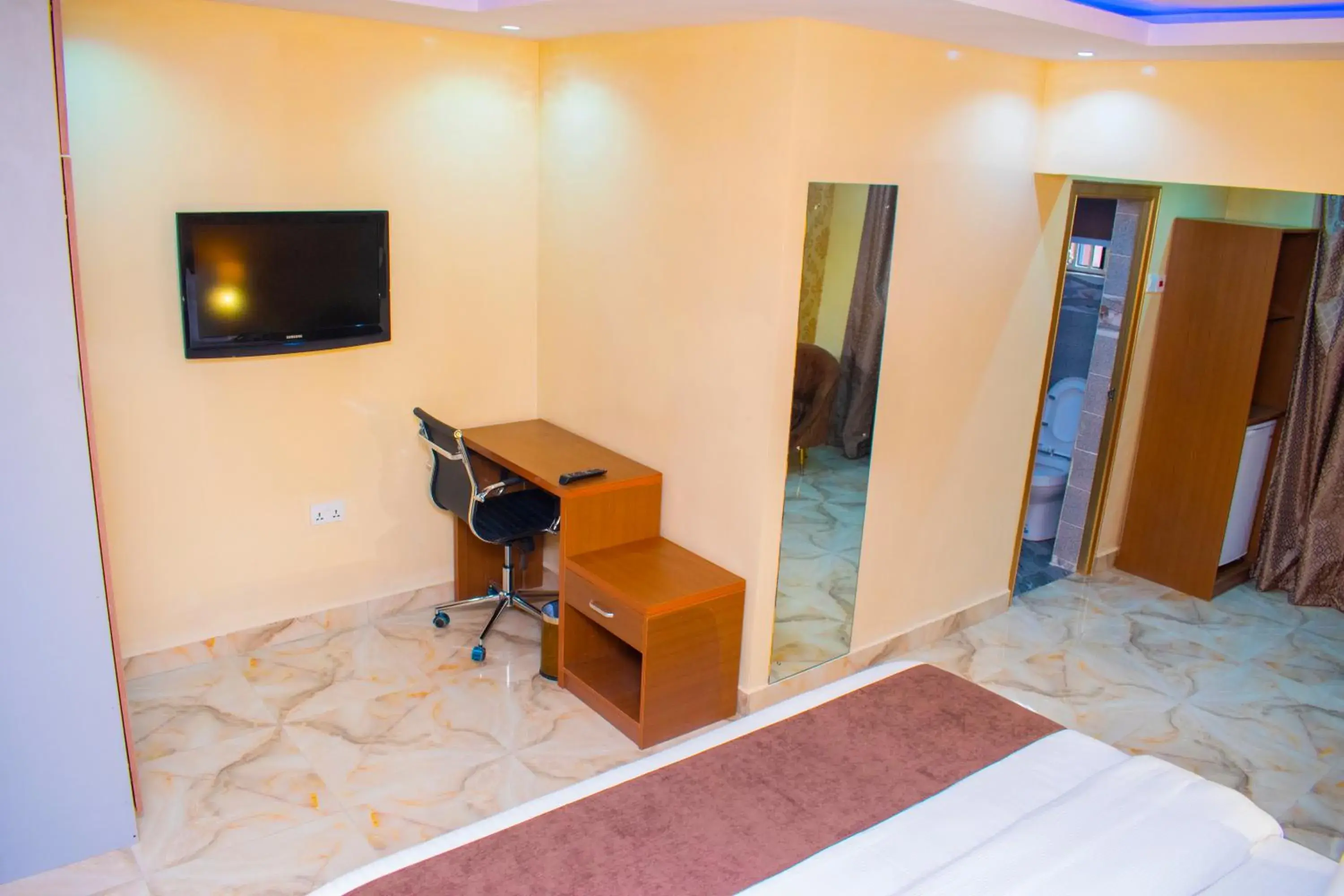 Deluxe Room in ERiTH APARTMENT & SUITES Deluxe Room in ERiTH APARTMENT & SUITES