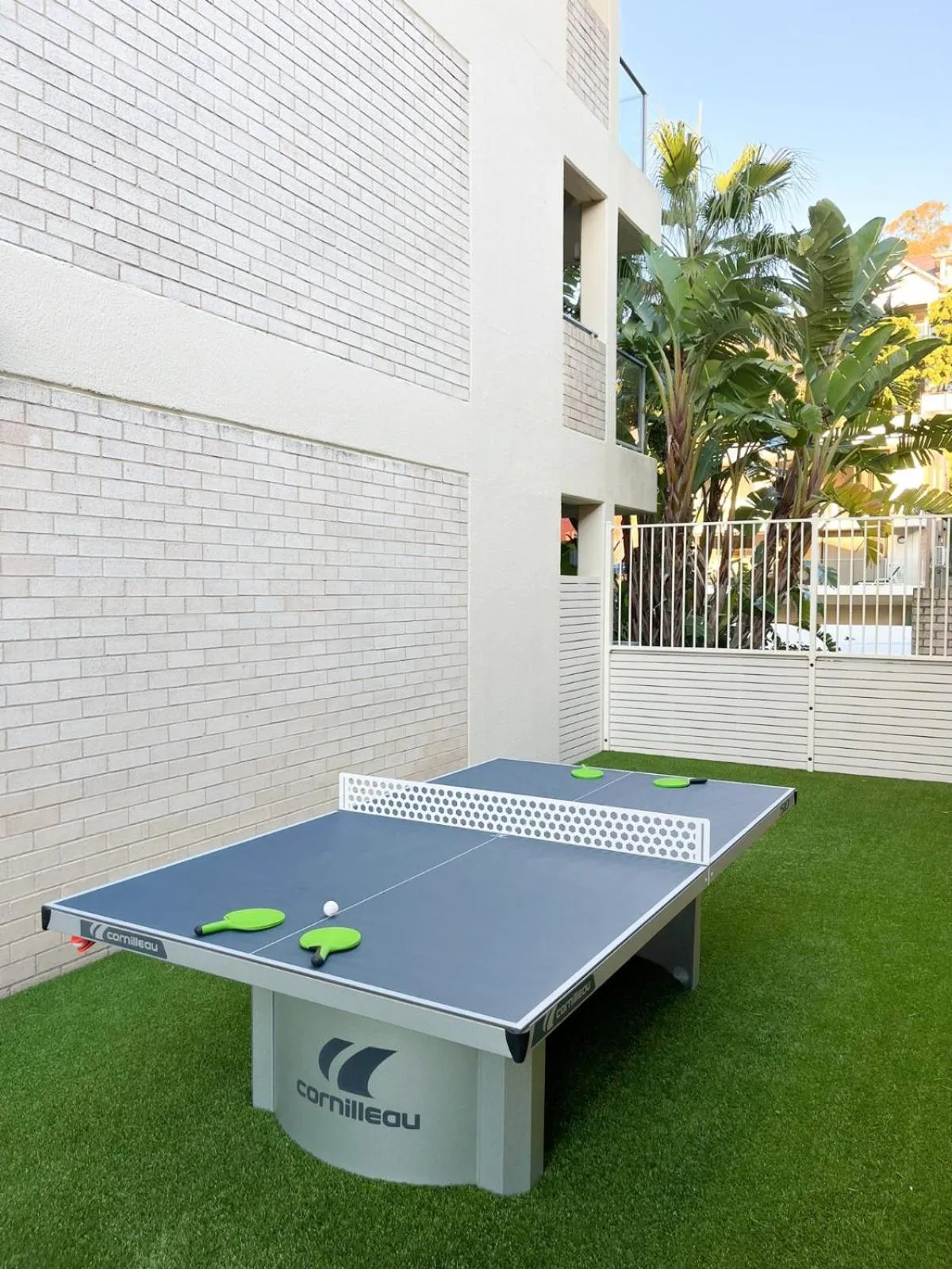 Table tennis in Peppers Manly Beach