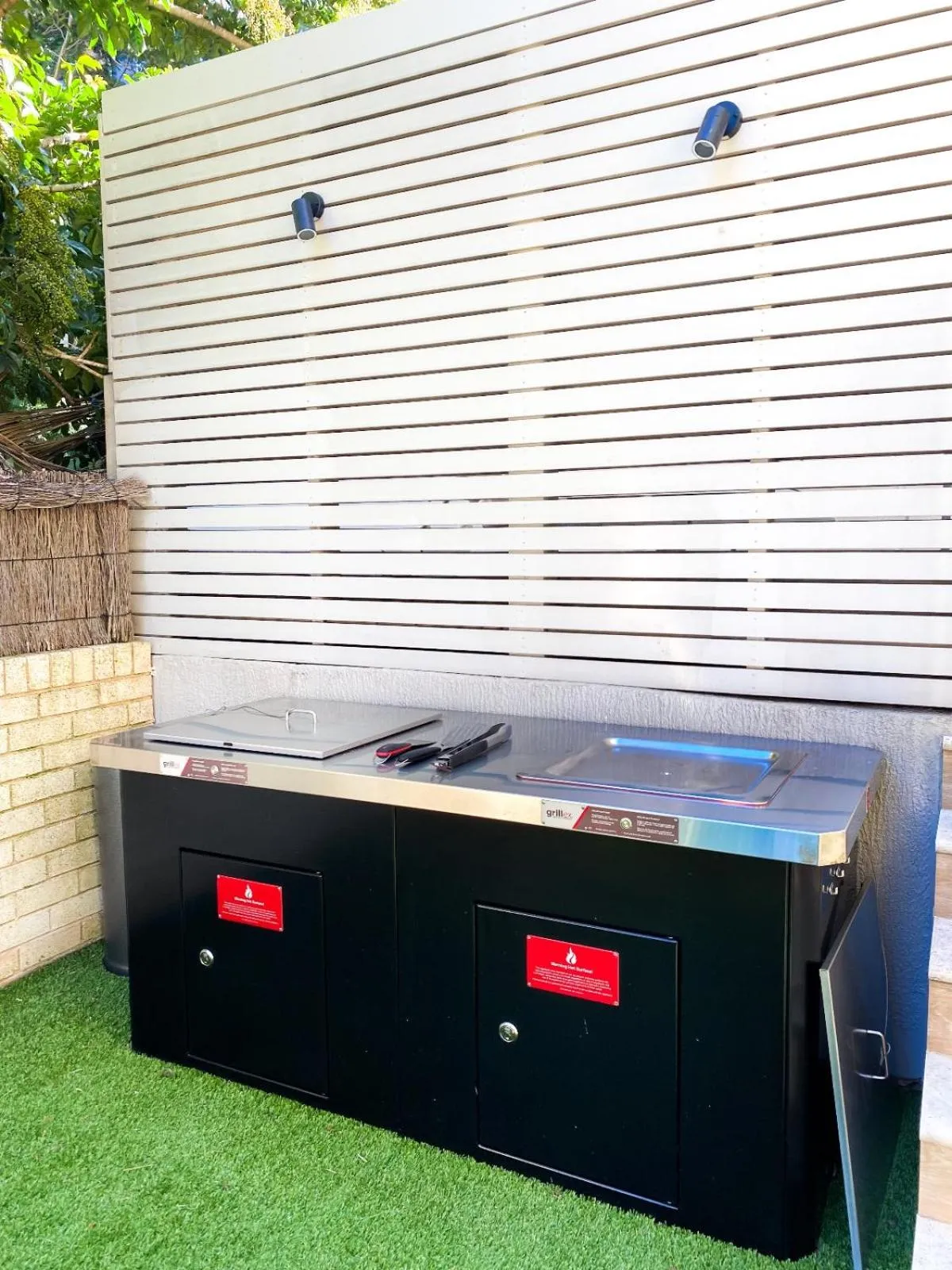 BBQ facilities in Peppers Manly Beach