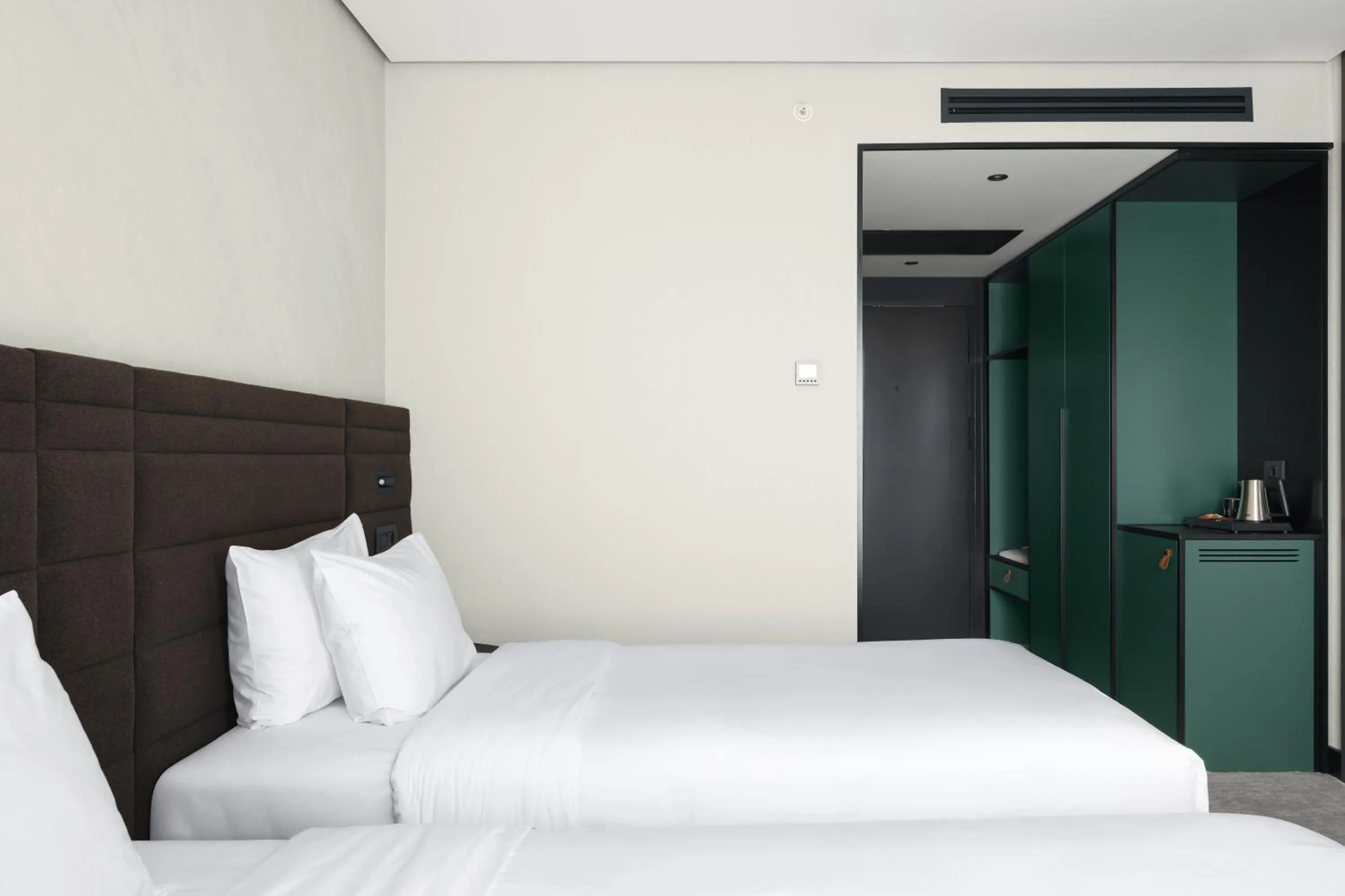 Bed in Novotel Tbilisi Center