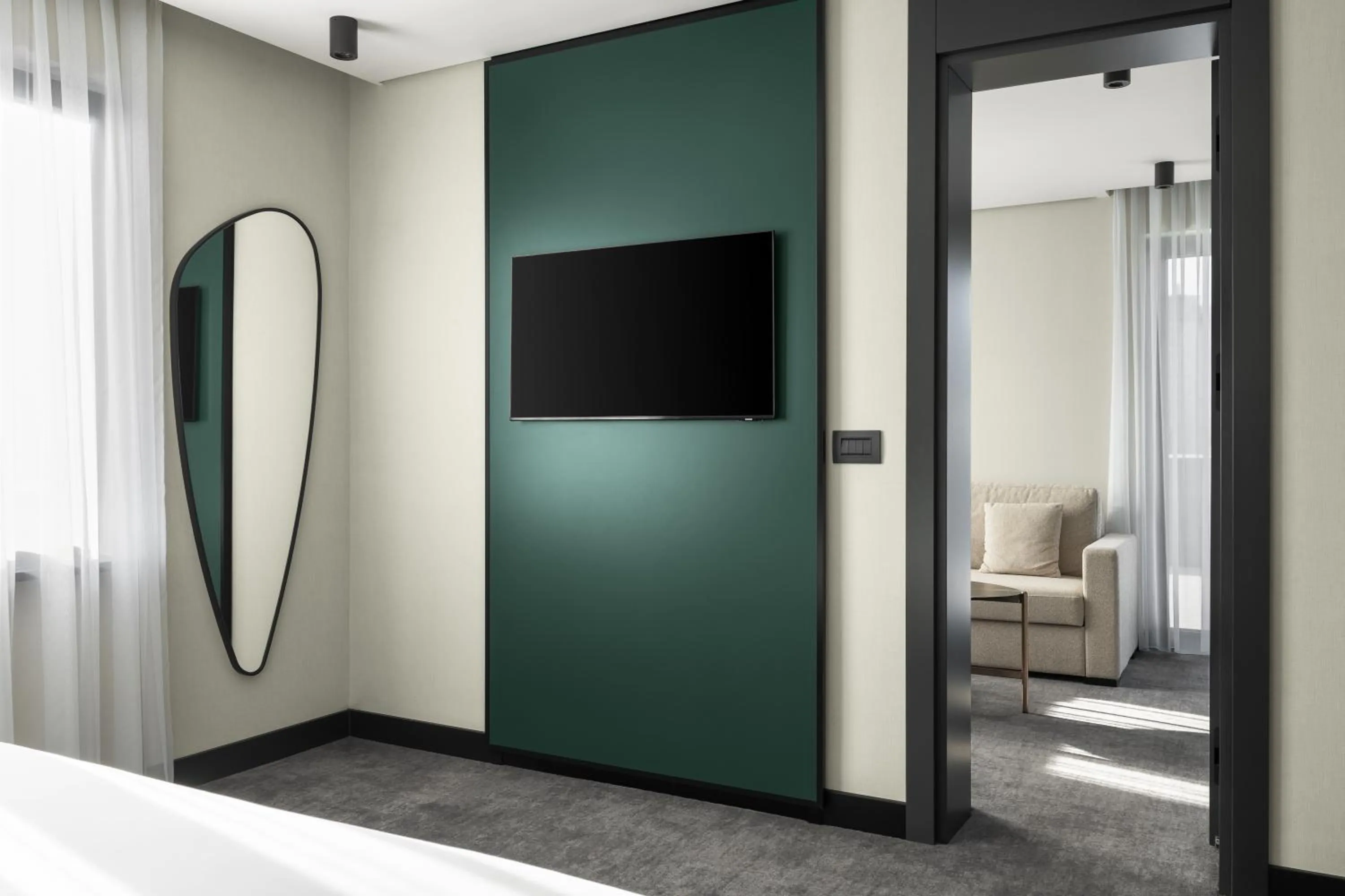 TV and multimedia in Novotel Tbilisi Center