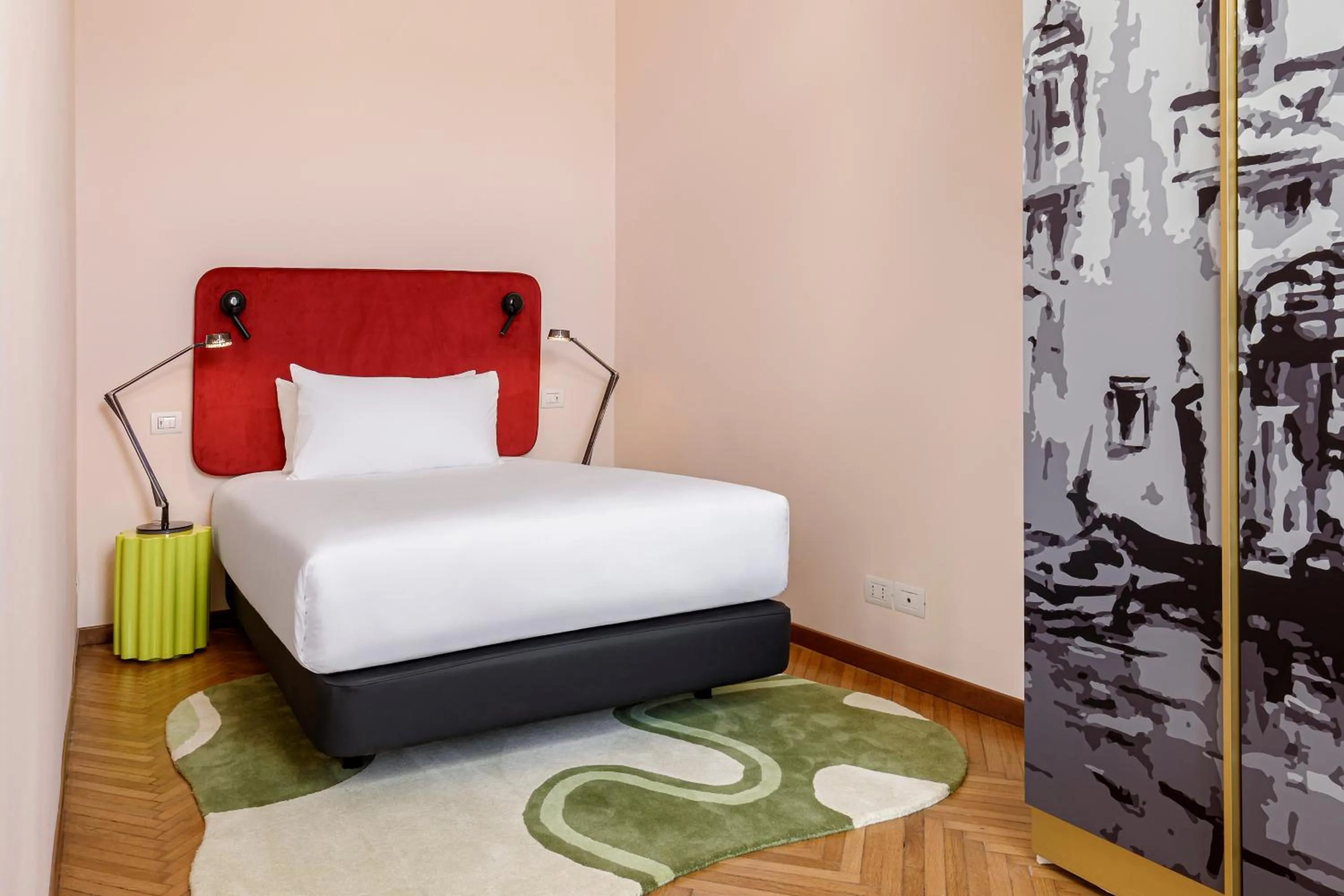 Bed in Palazzo Dei Fiori by Room Mate