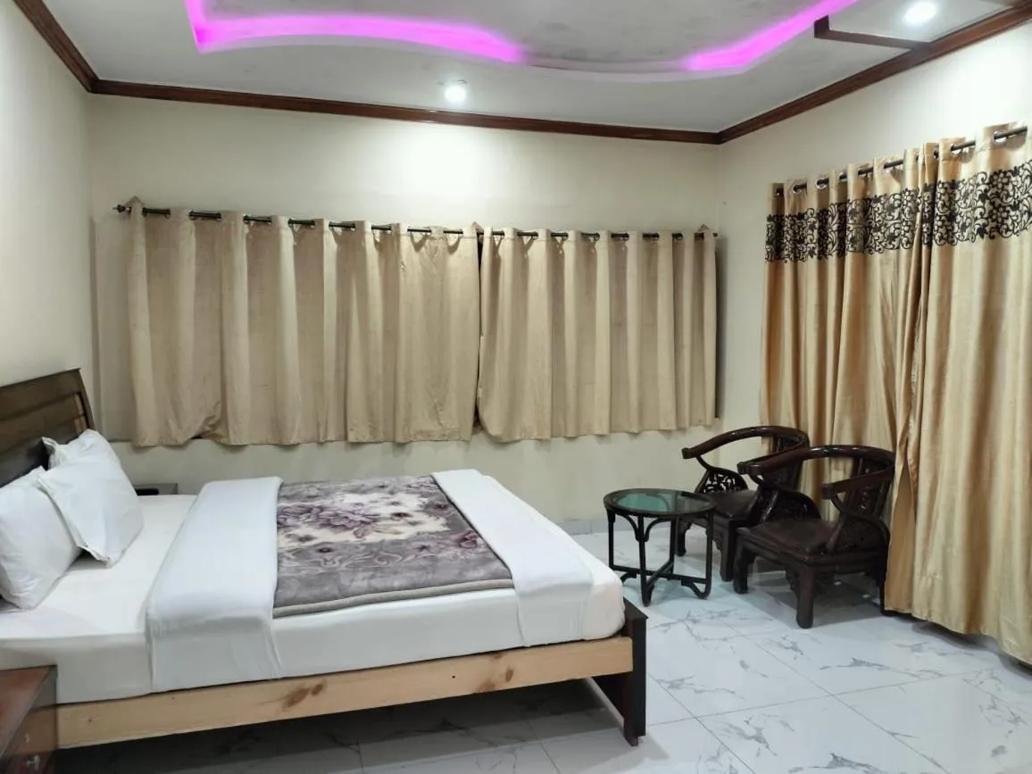 Bed in Unique Heights