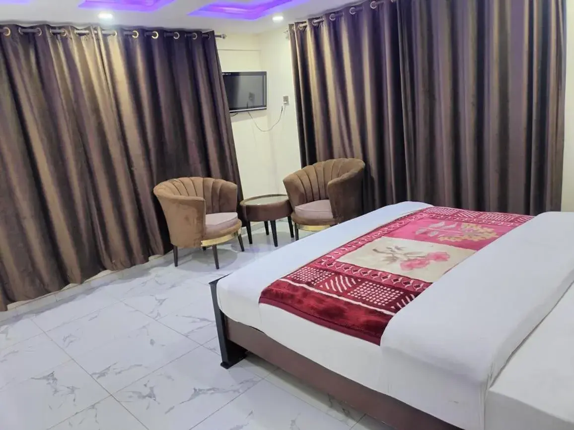 Unique Heights Unique Heights