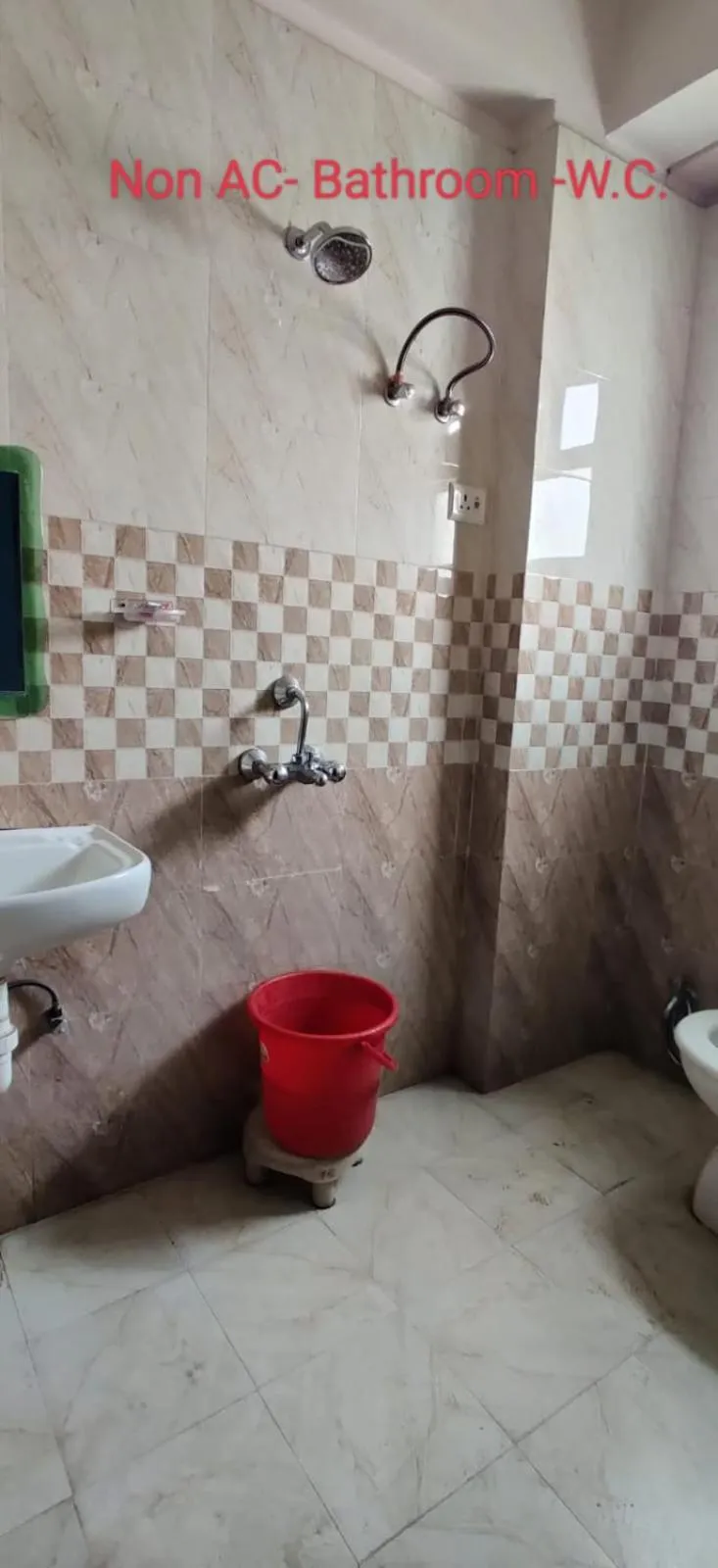 Shower in Hotel Nirmala Inn