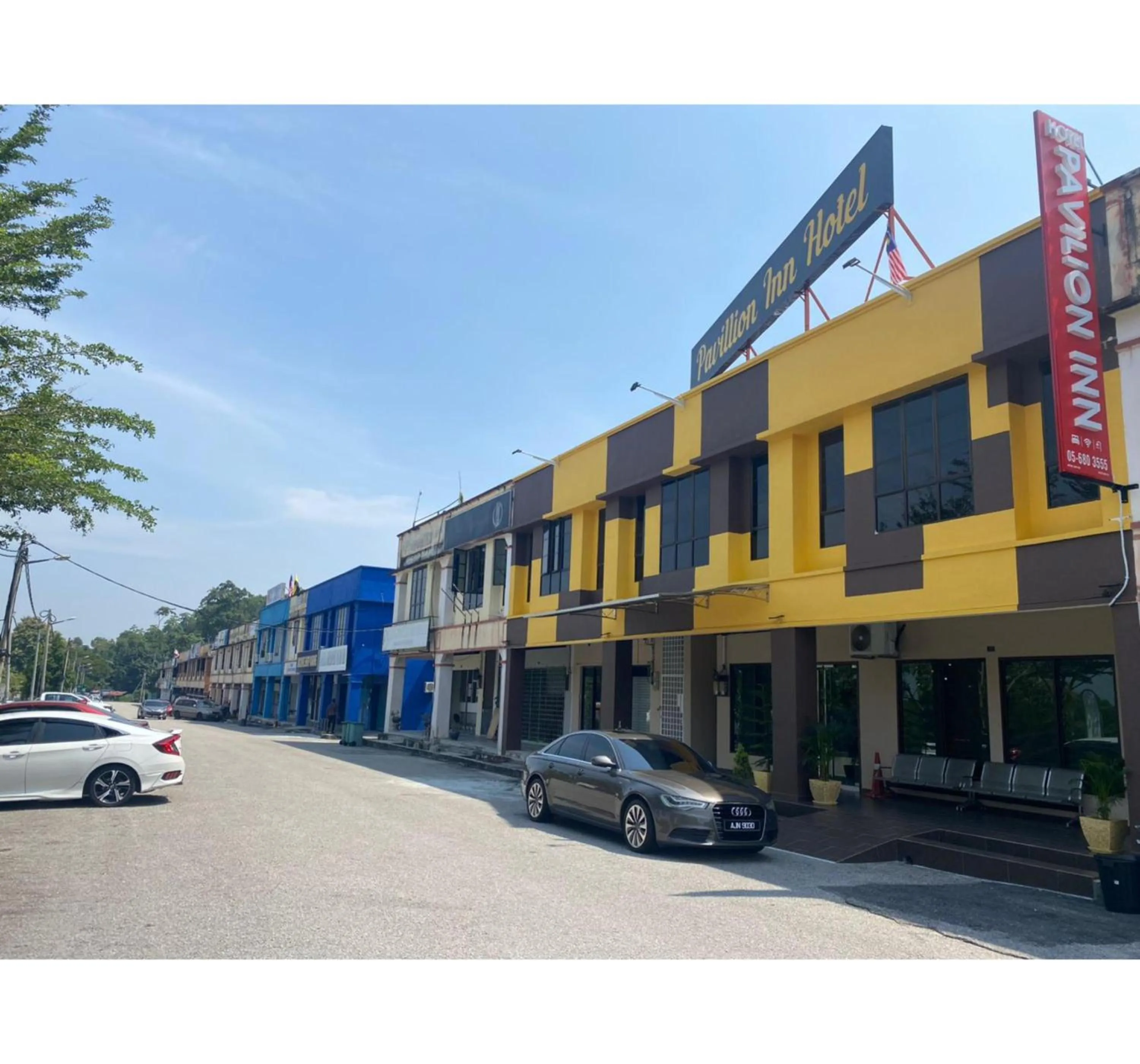 Property building in Hotel O Pavilion Inn Hotel