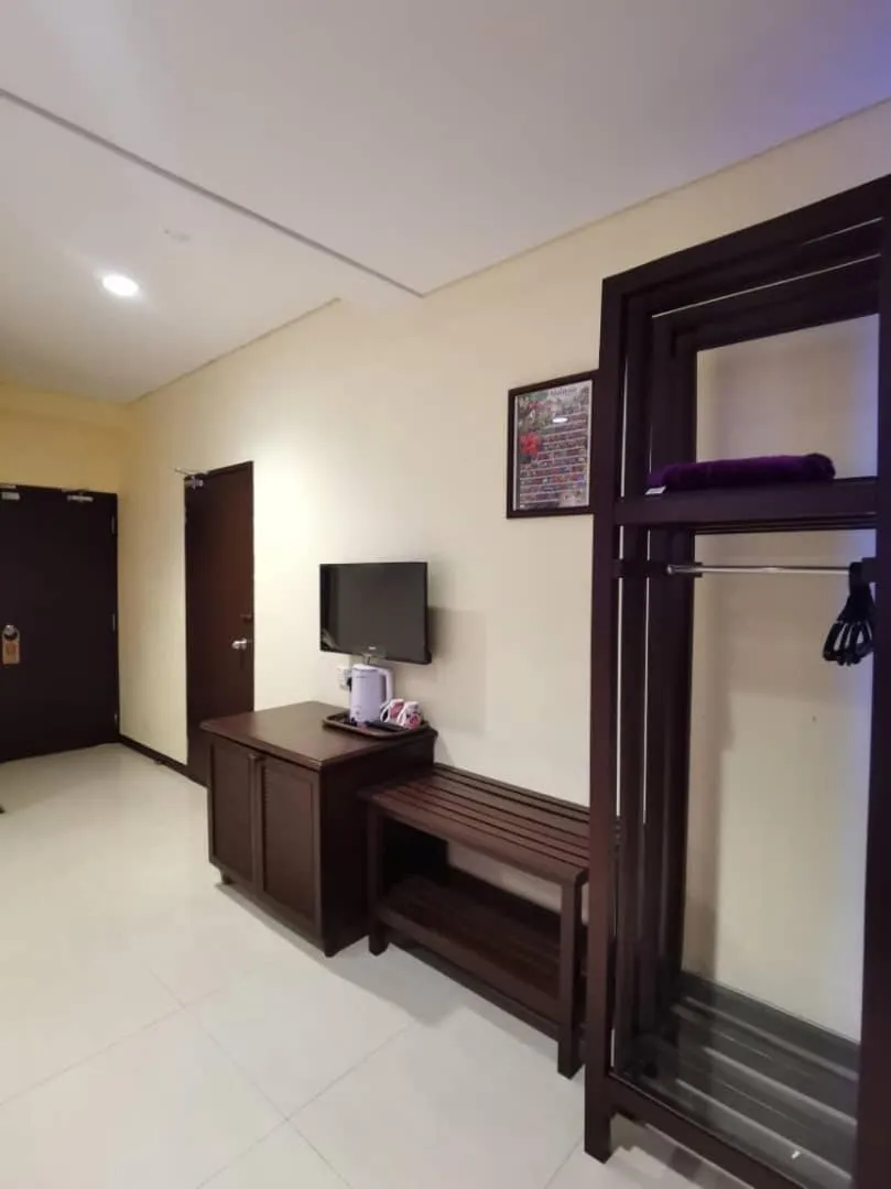 Bedroom in Hotel O Pavilion Inn Hotel