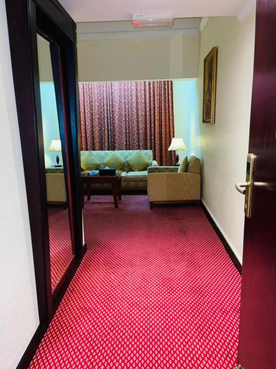 Facade/entrance in Claridge Hotel