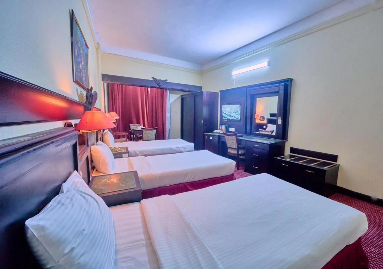 Photo of the whole room, Bed in Claridge Hotel Dubai