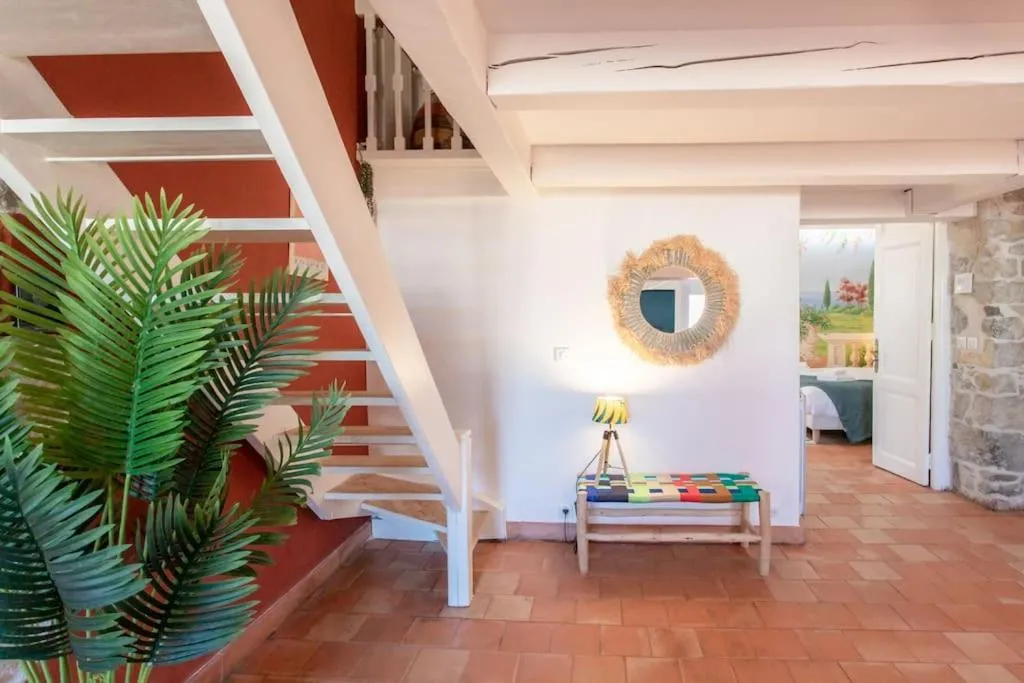 #48 Staywiz us -Suite Jean top floor terrace 5min walk sea AC