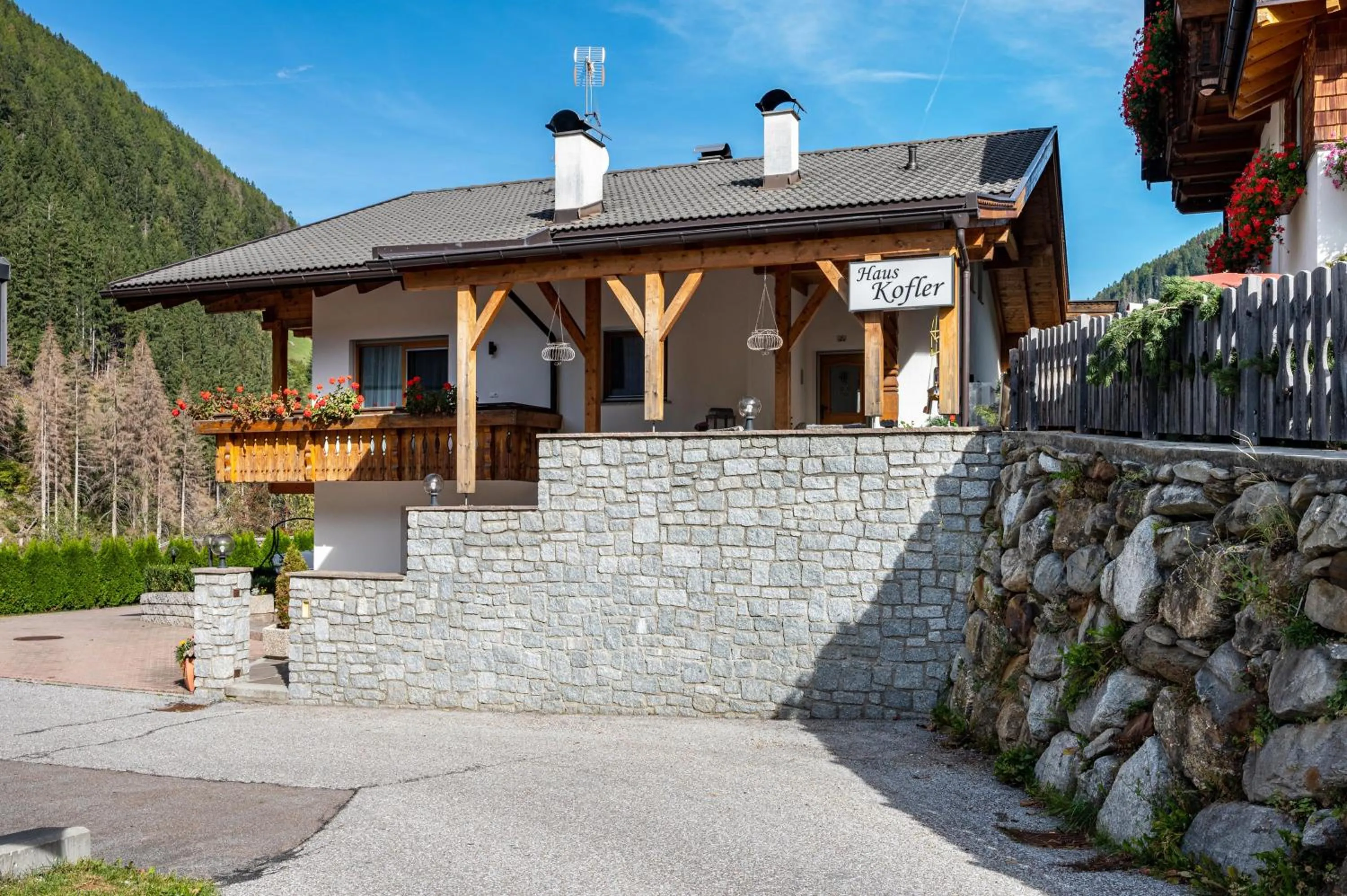 Property building in Haus Kofler