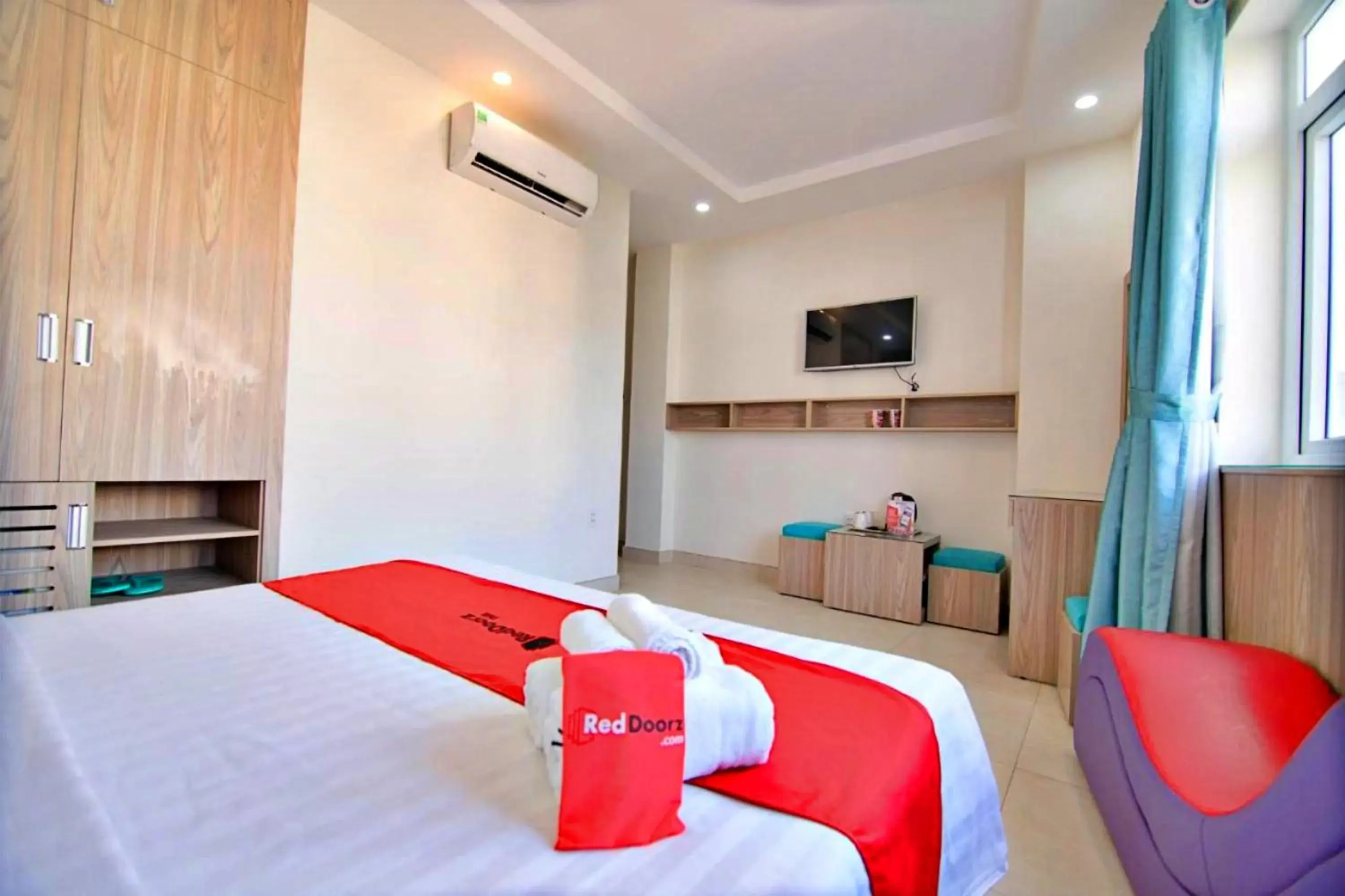 Bed in HANZ Love Hotel Tran Binh Trong Bed in HANZ Love Hotel Tran Binh Trong