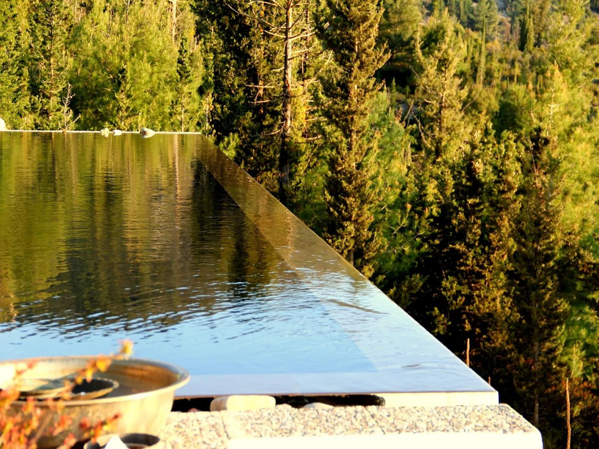 Mountain view in Serenity Boutique Suites