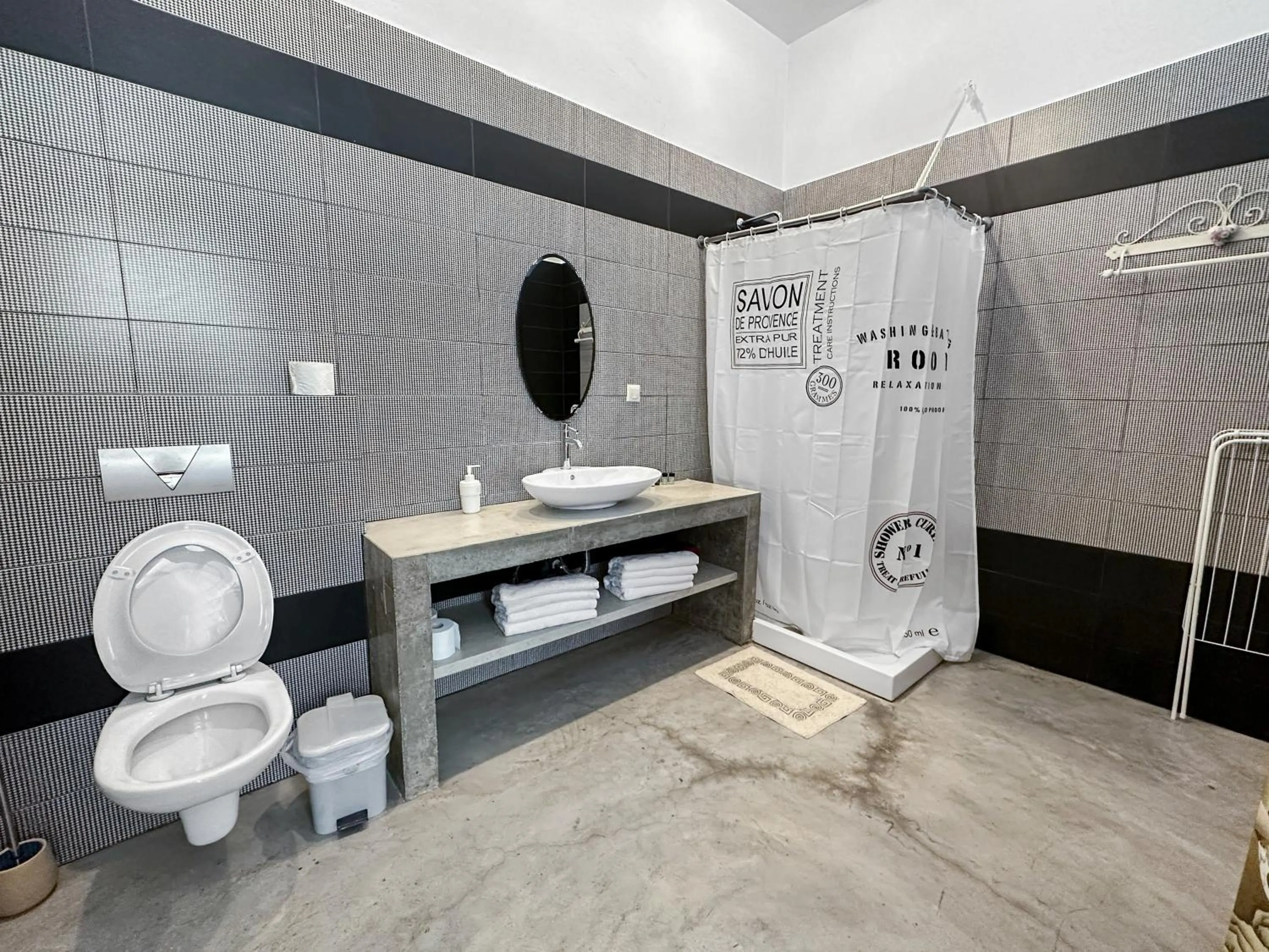 Shower in Serenity Boutique Suites