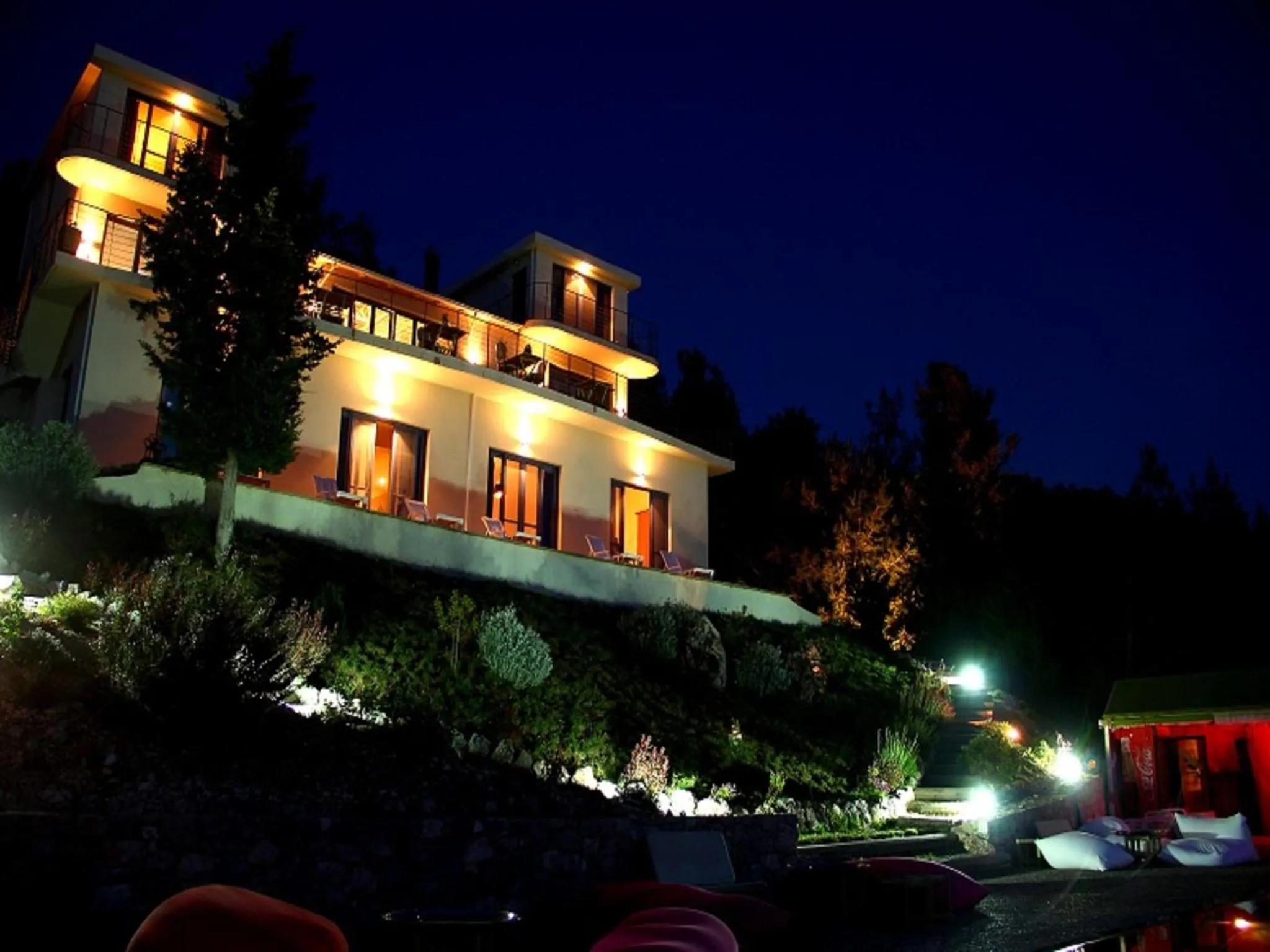 Property building in Serenity Boutique Suites