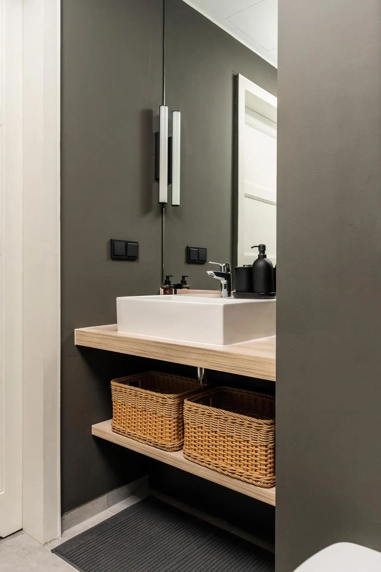 Bathroom in MILESTONE Krakow Center Premium Living by Tribera