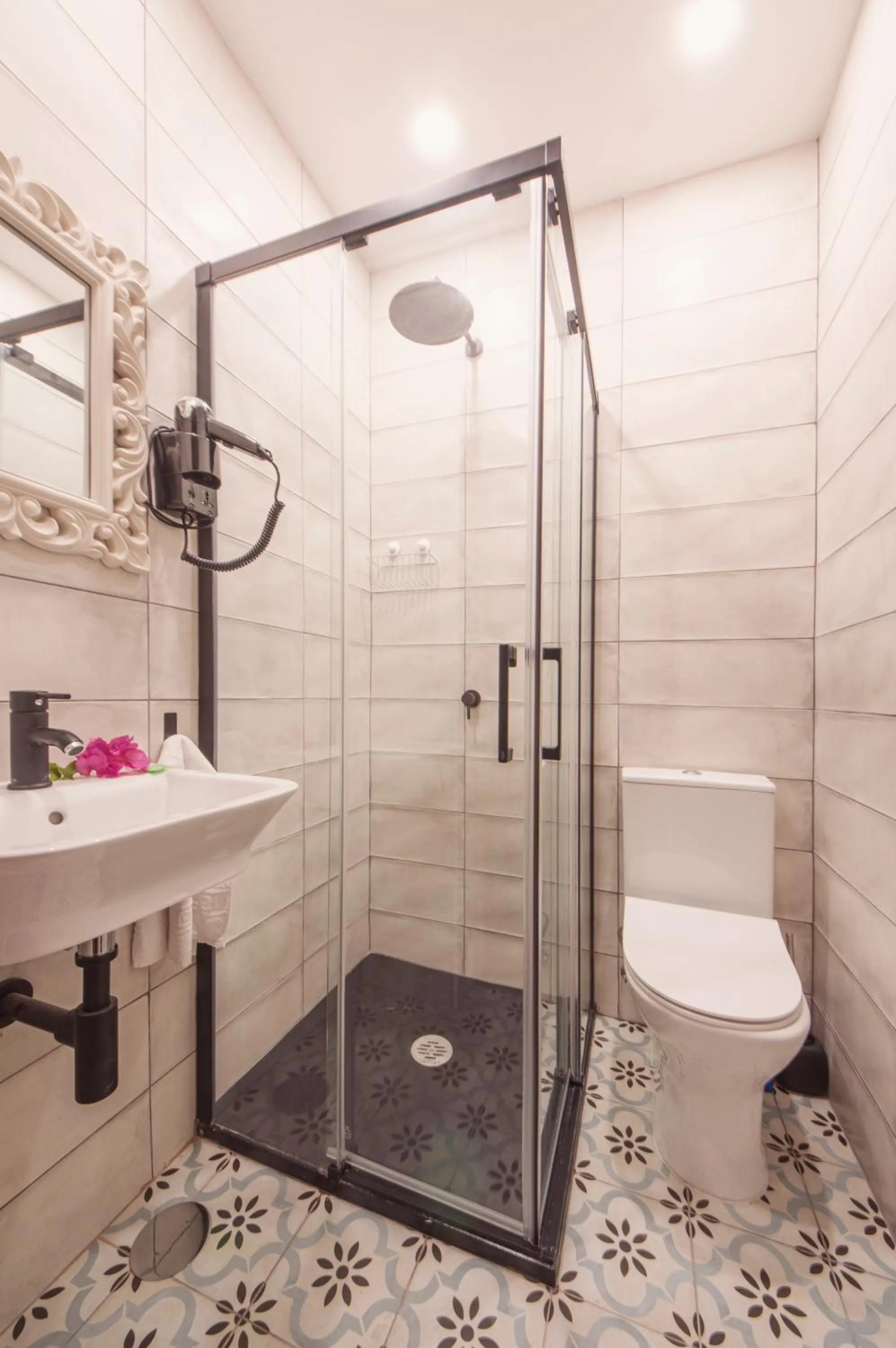 Bathroom in Sunlight House