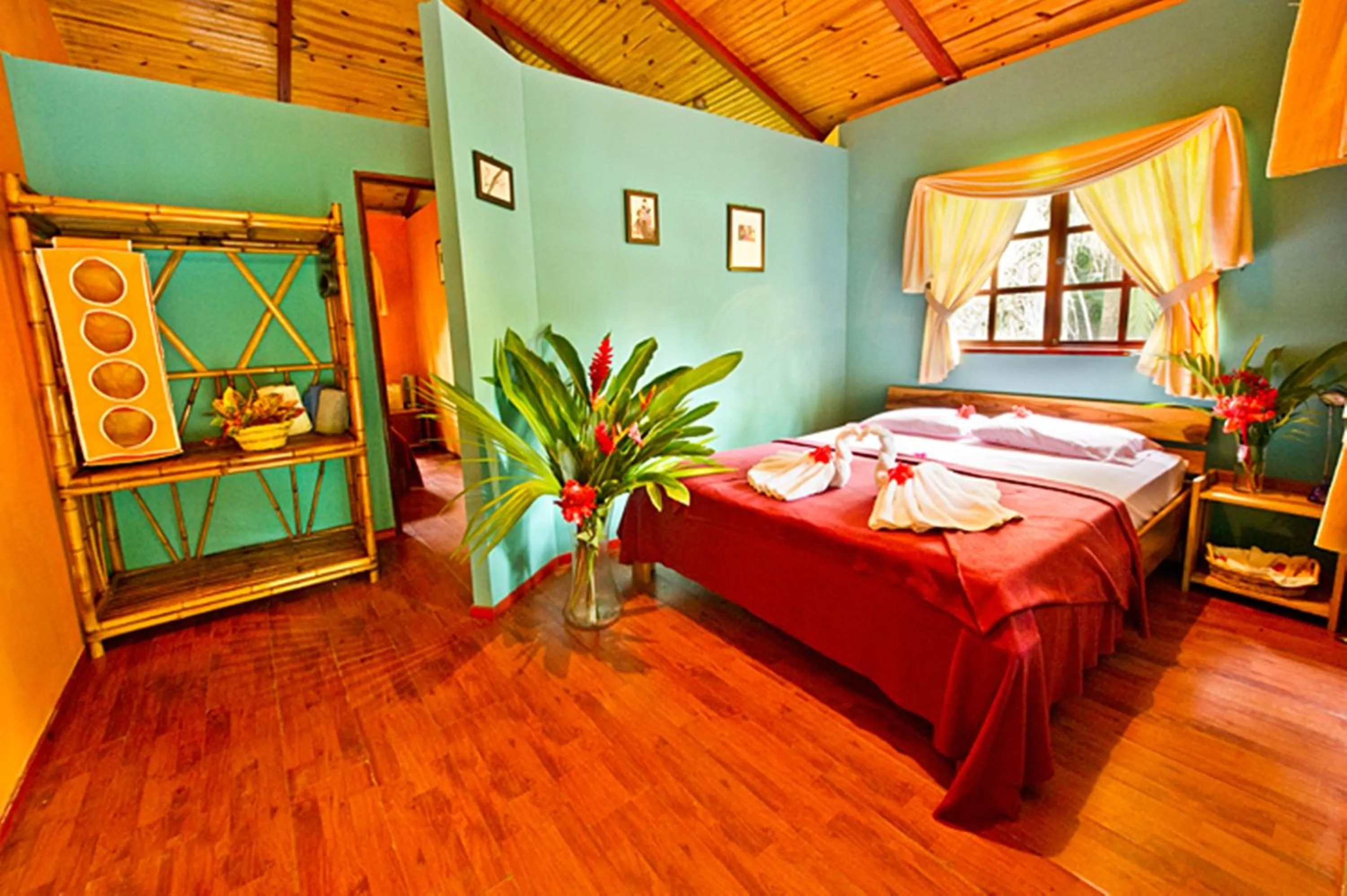 Bed in La Diosa Nature Lodge