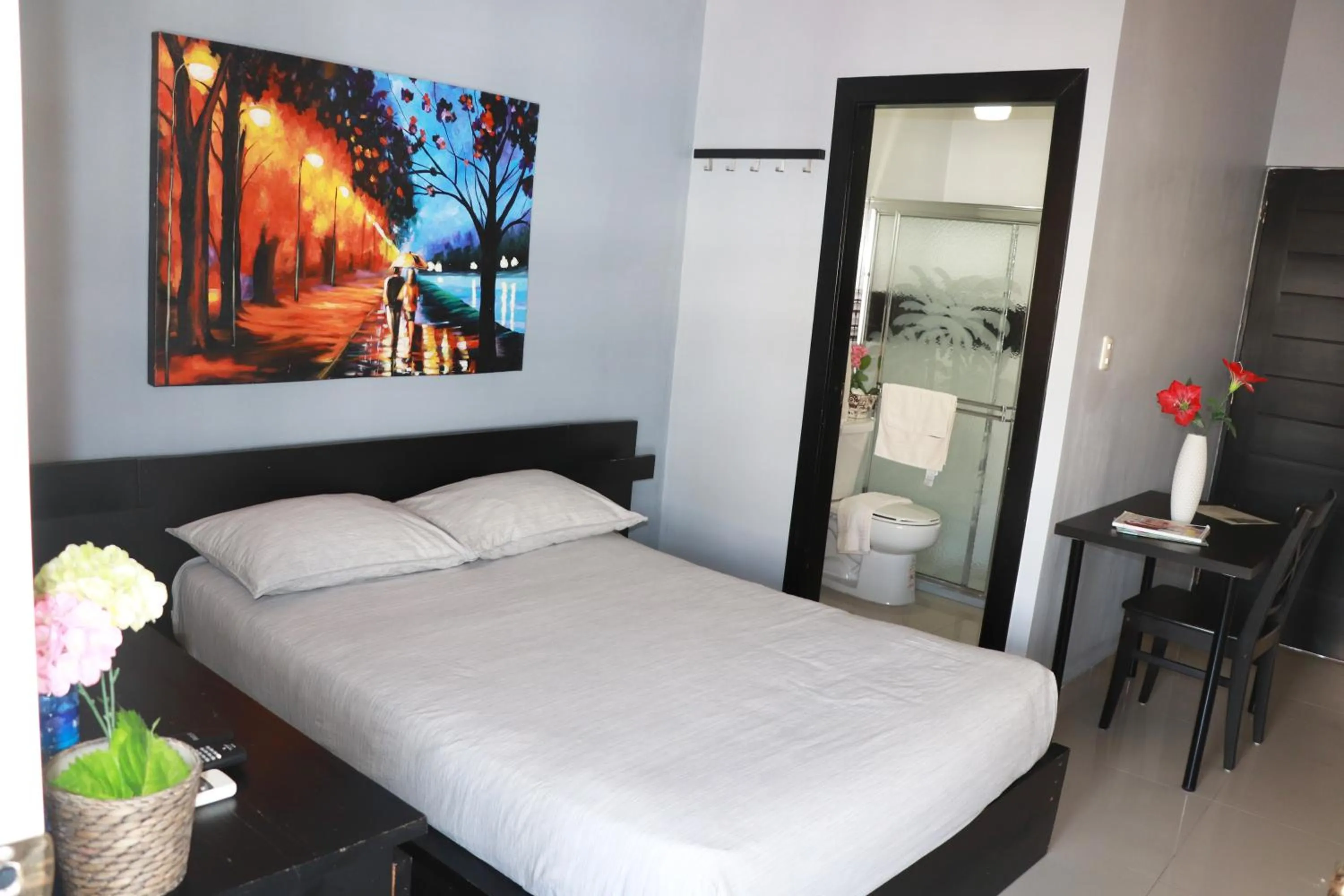 Photo of the whole room, Bed in Hotel Merey