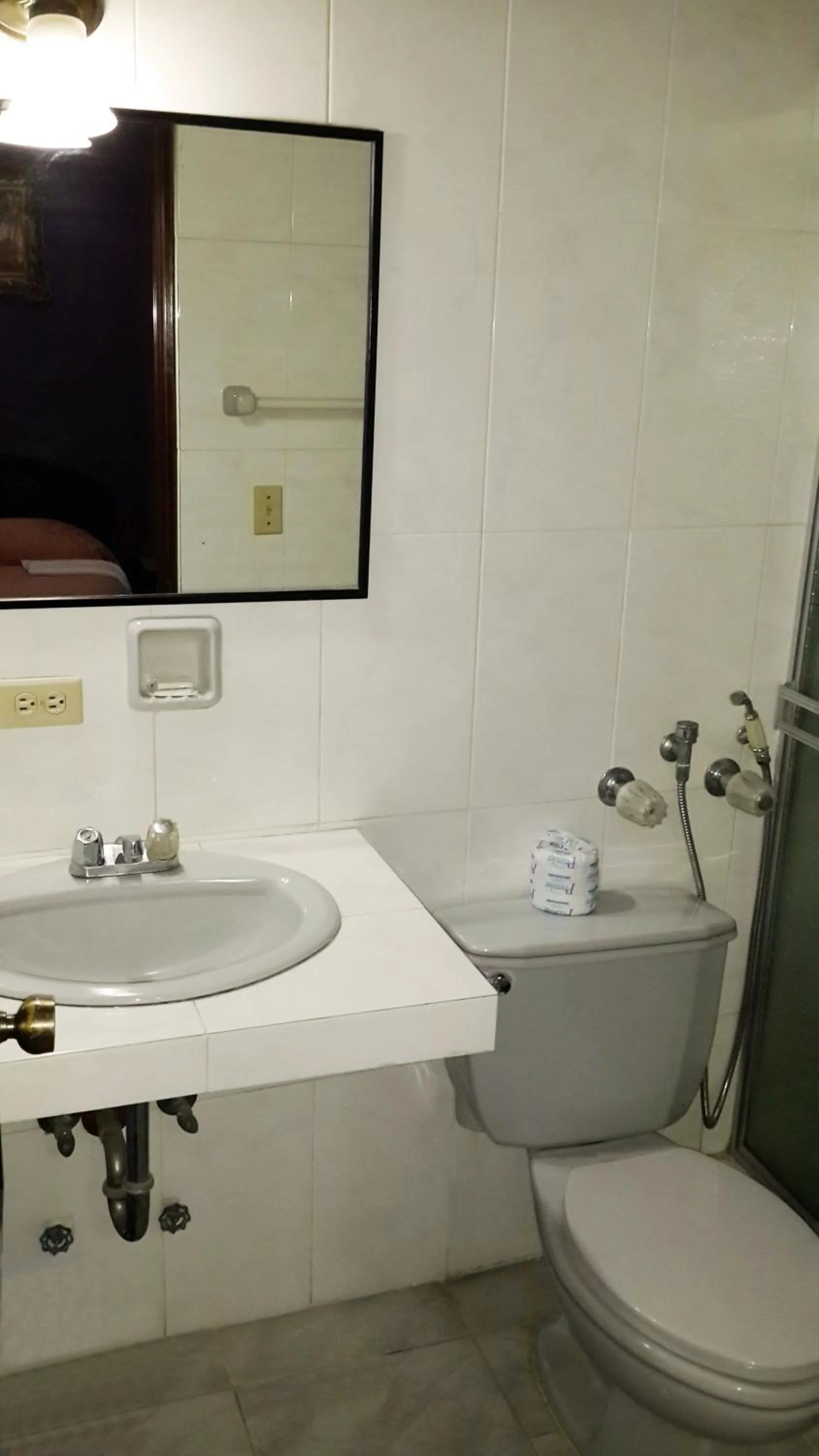 Bathroom in Hotel Lisboa