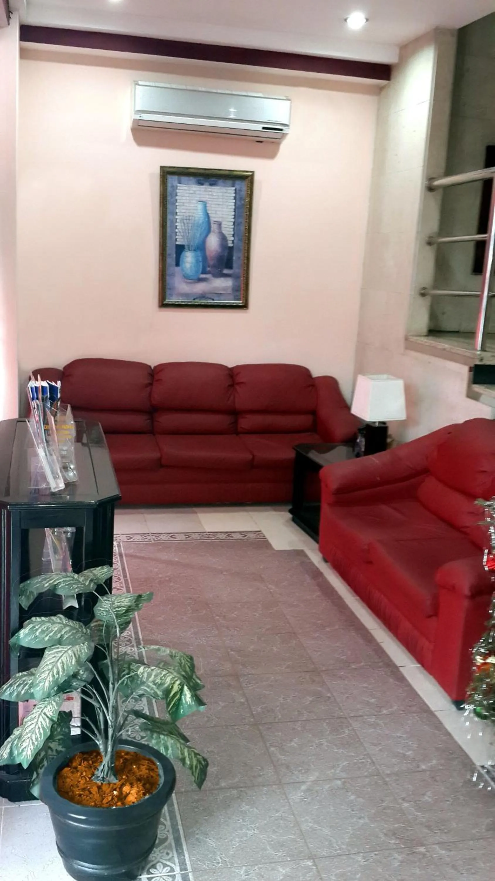 Communal lounge/ TV room in Hotel Lisboa