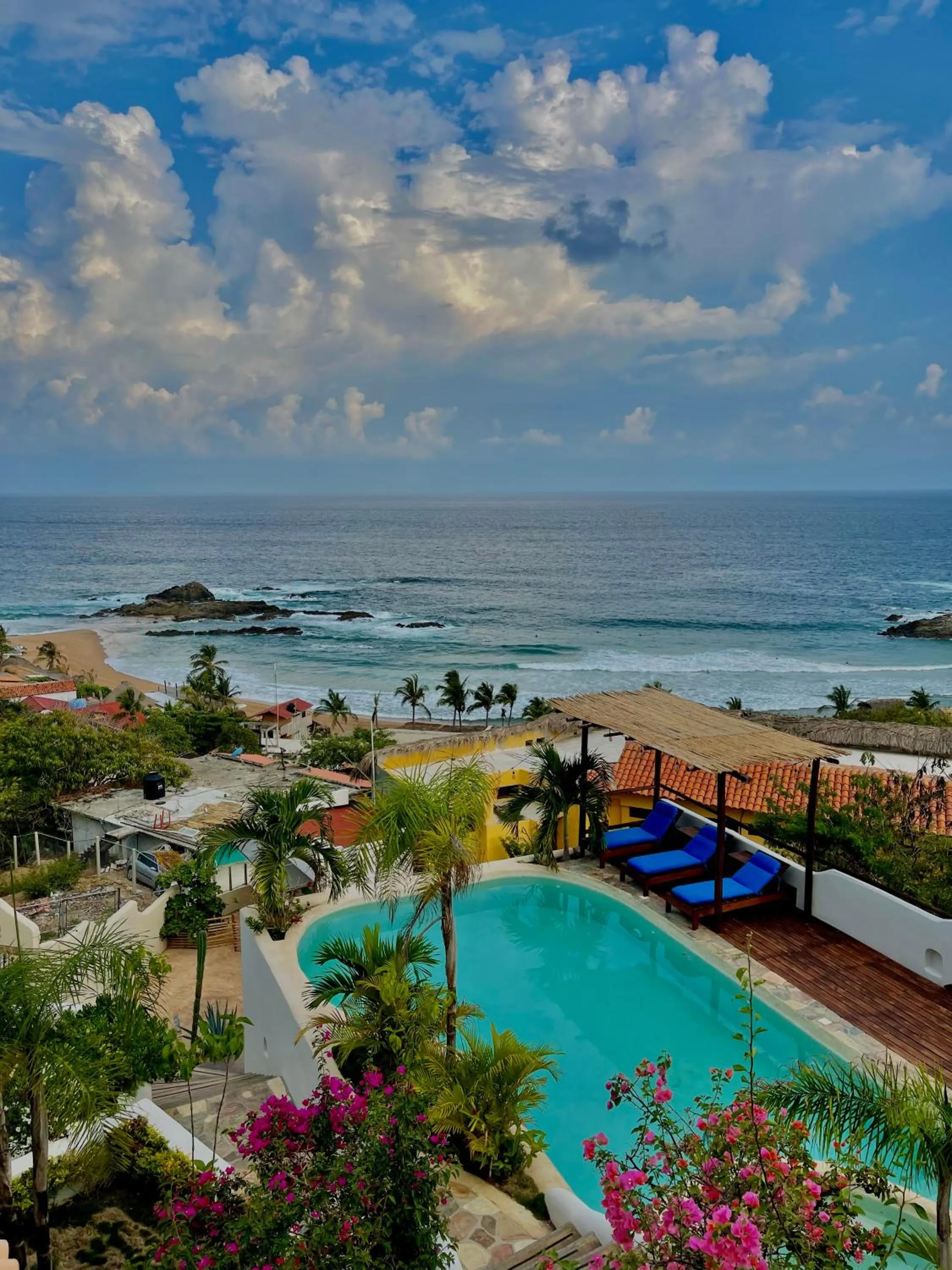 Swimming pool in Hotel Boutique casa la Malagueña